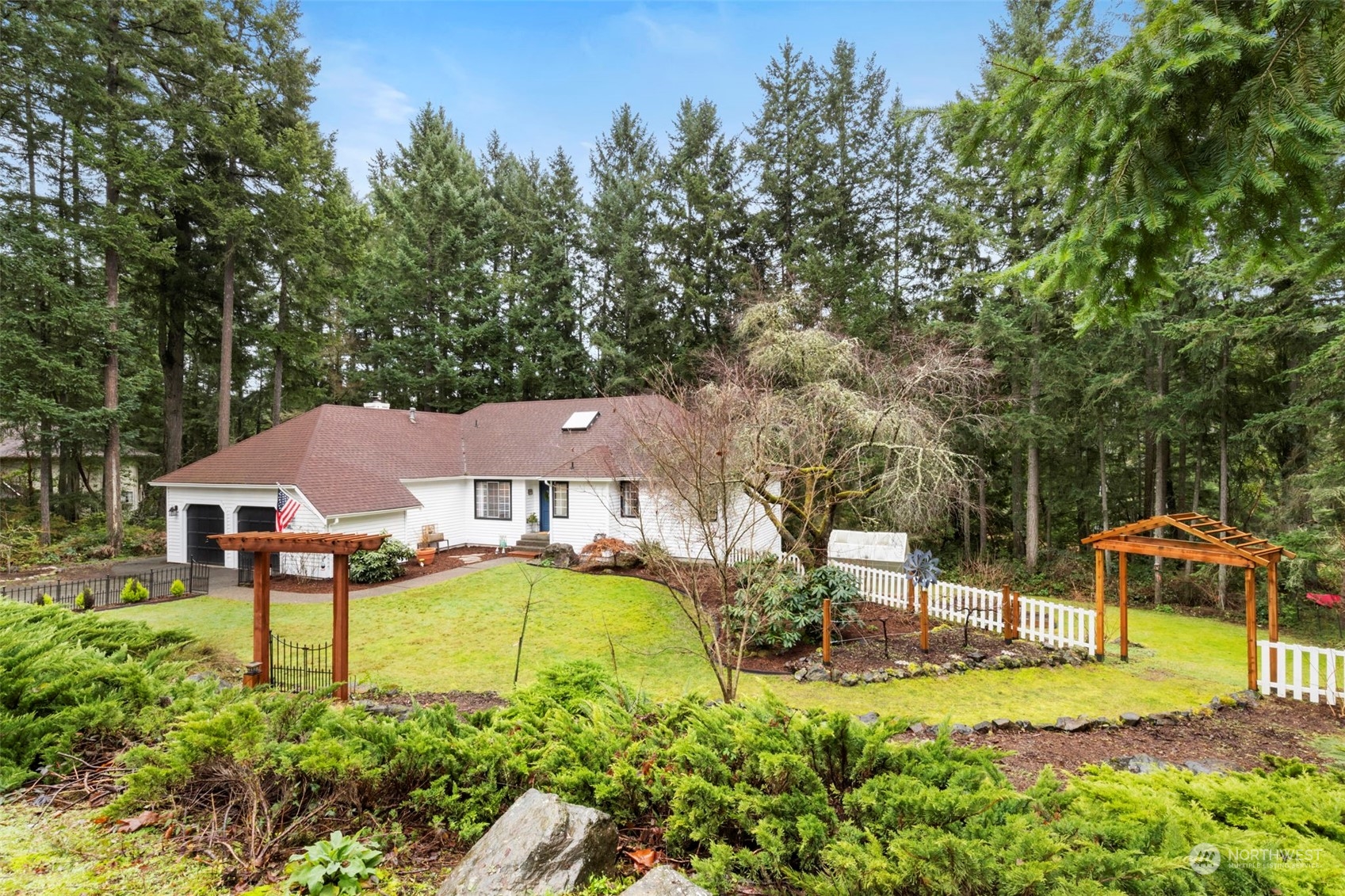 10418 Leeway Avenue NW