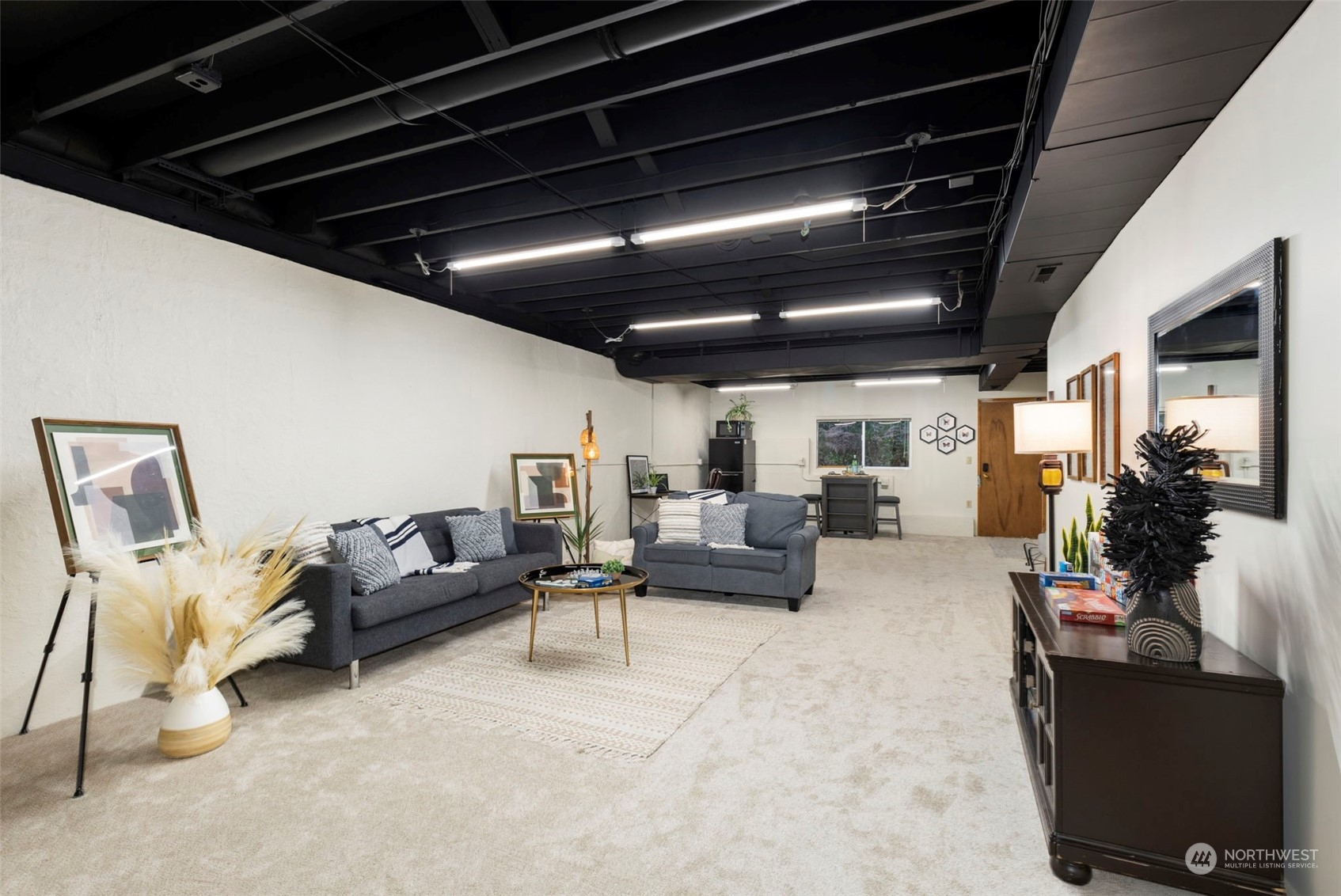 10418 Leeway Avenue NW