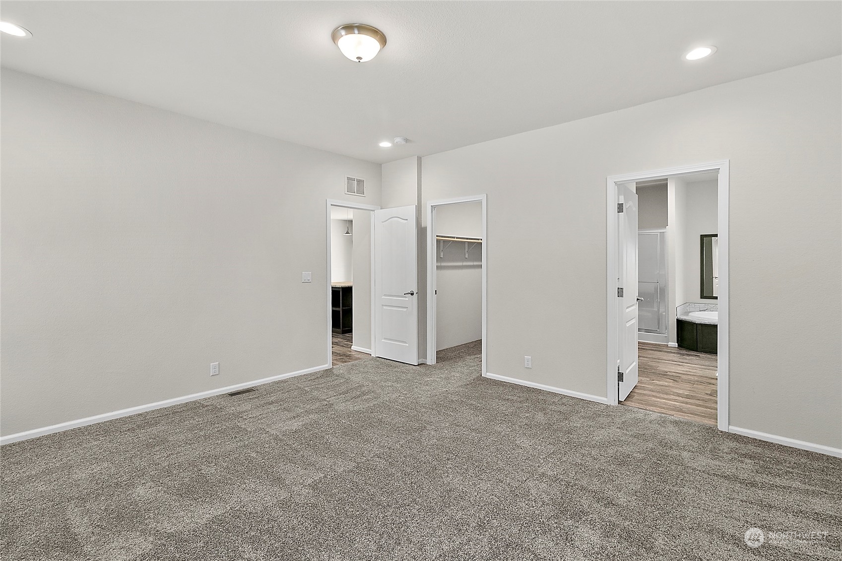 19270 Division Avenue NE