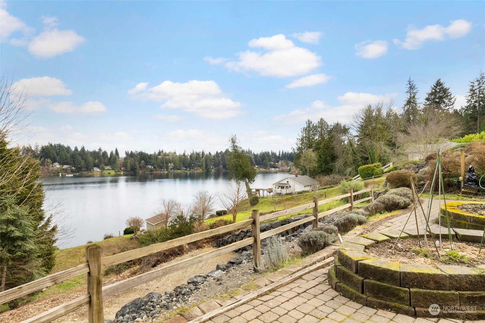 2490 Rocky Point Road NW