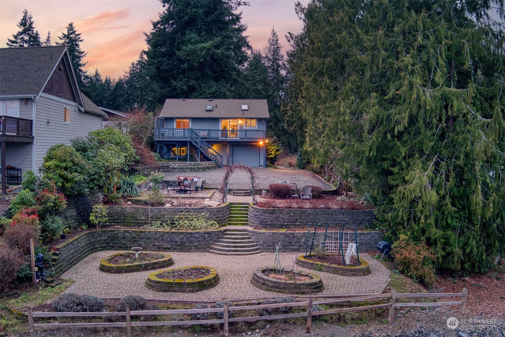 2490 Rocky Point Road NW