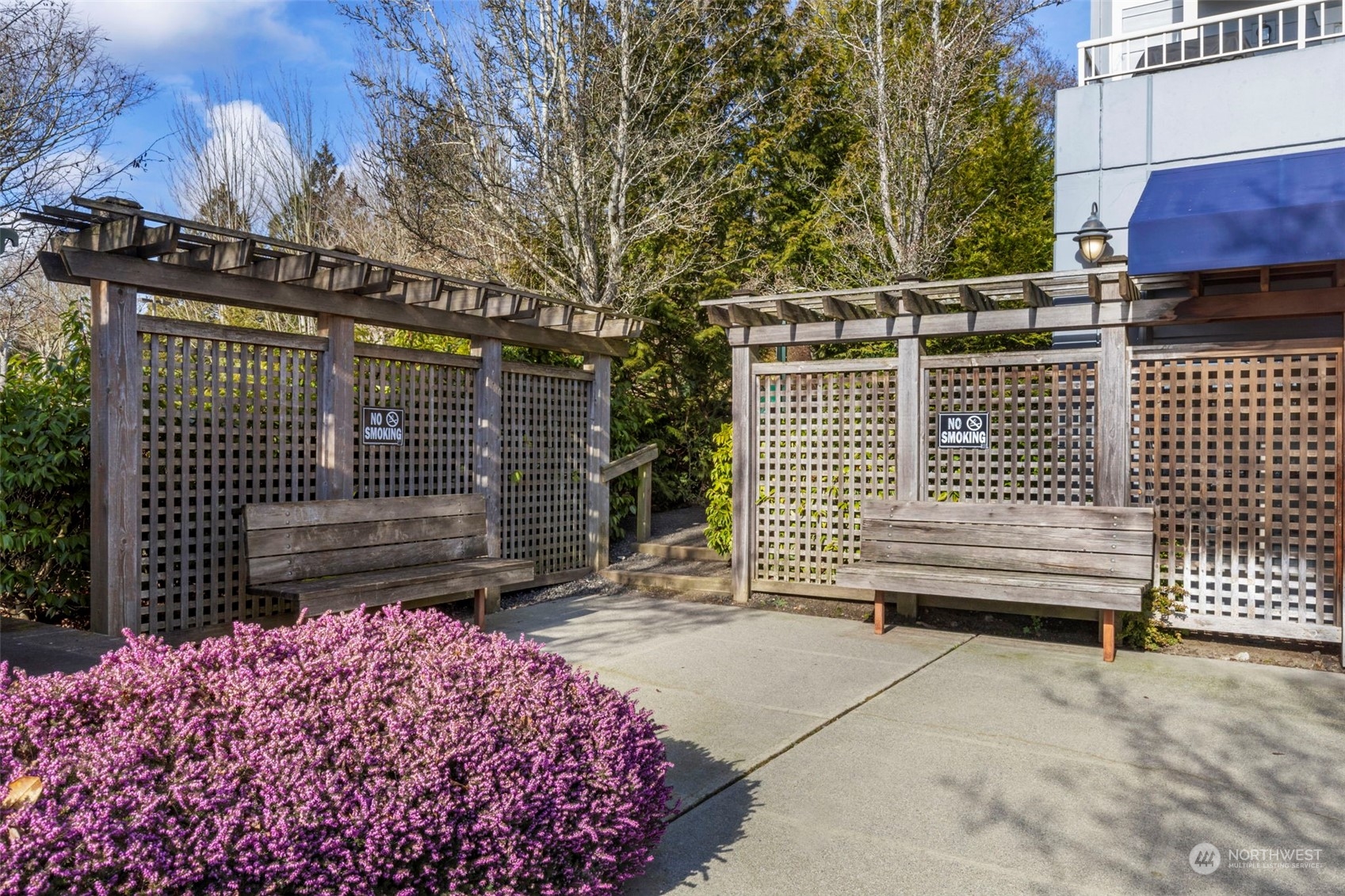 300 NE High School Road Unit: 210