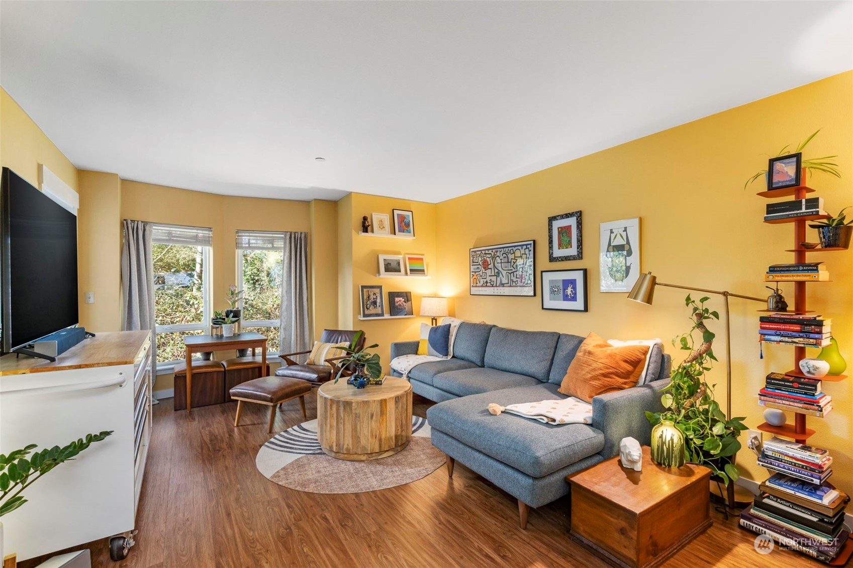 300 NE High School Road Unit: 210