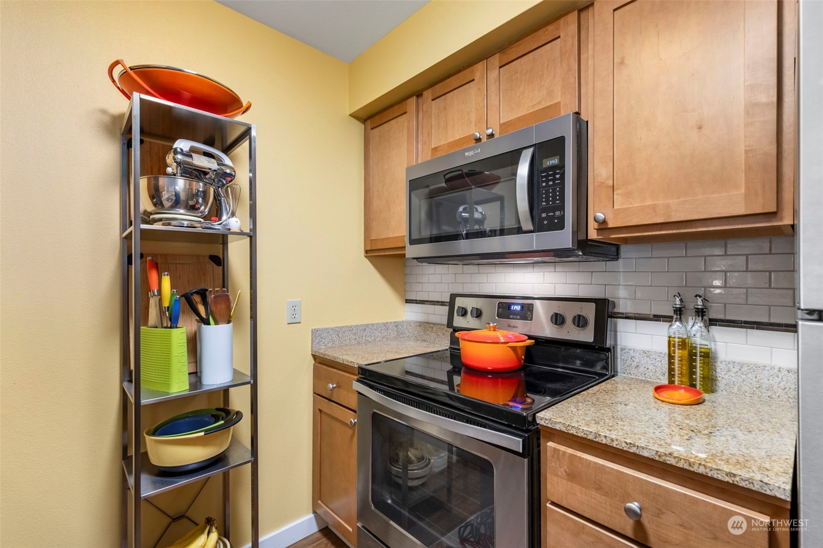 300 NE High School Road Unit: 210