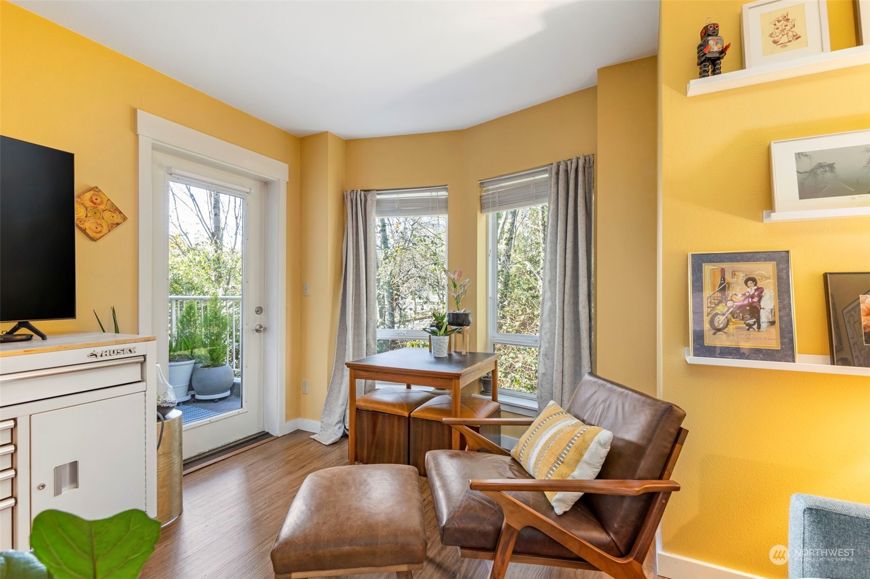 300 NE High School Road Unit: 210