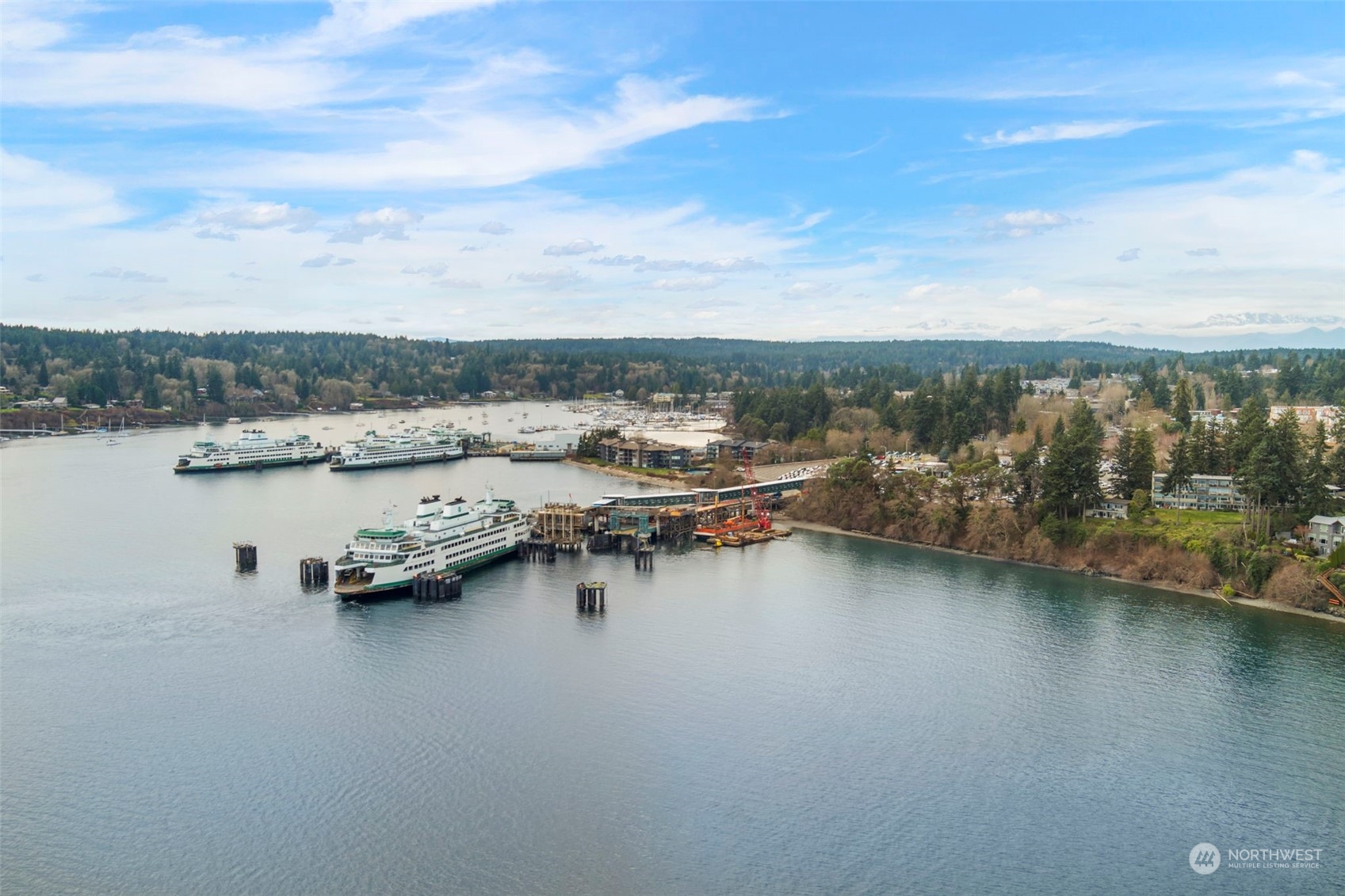 300 NE High School Road Unit: 210