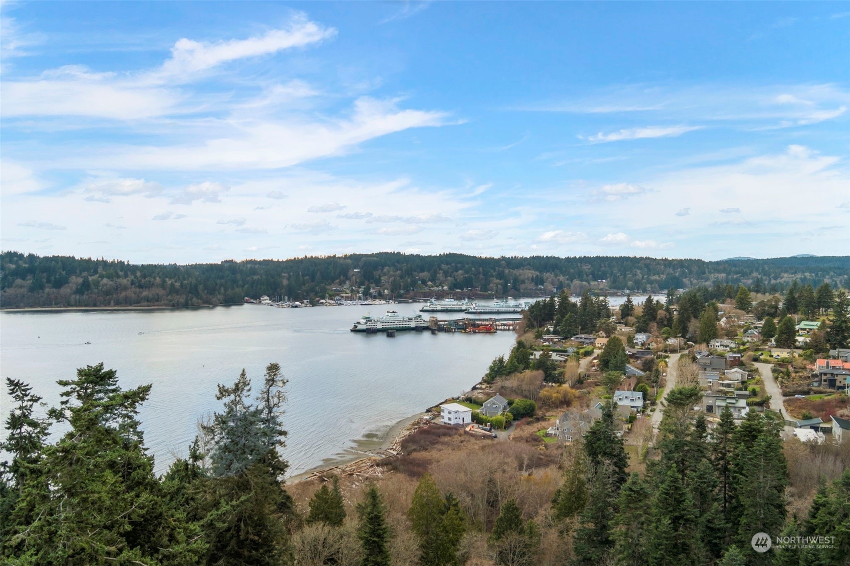 300 NE High School Road Unit: 210