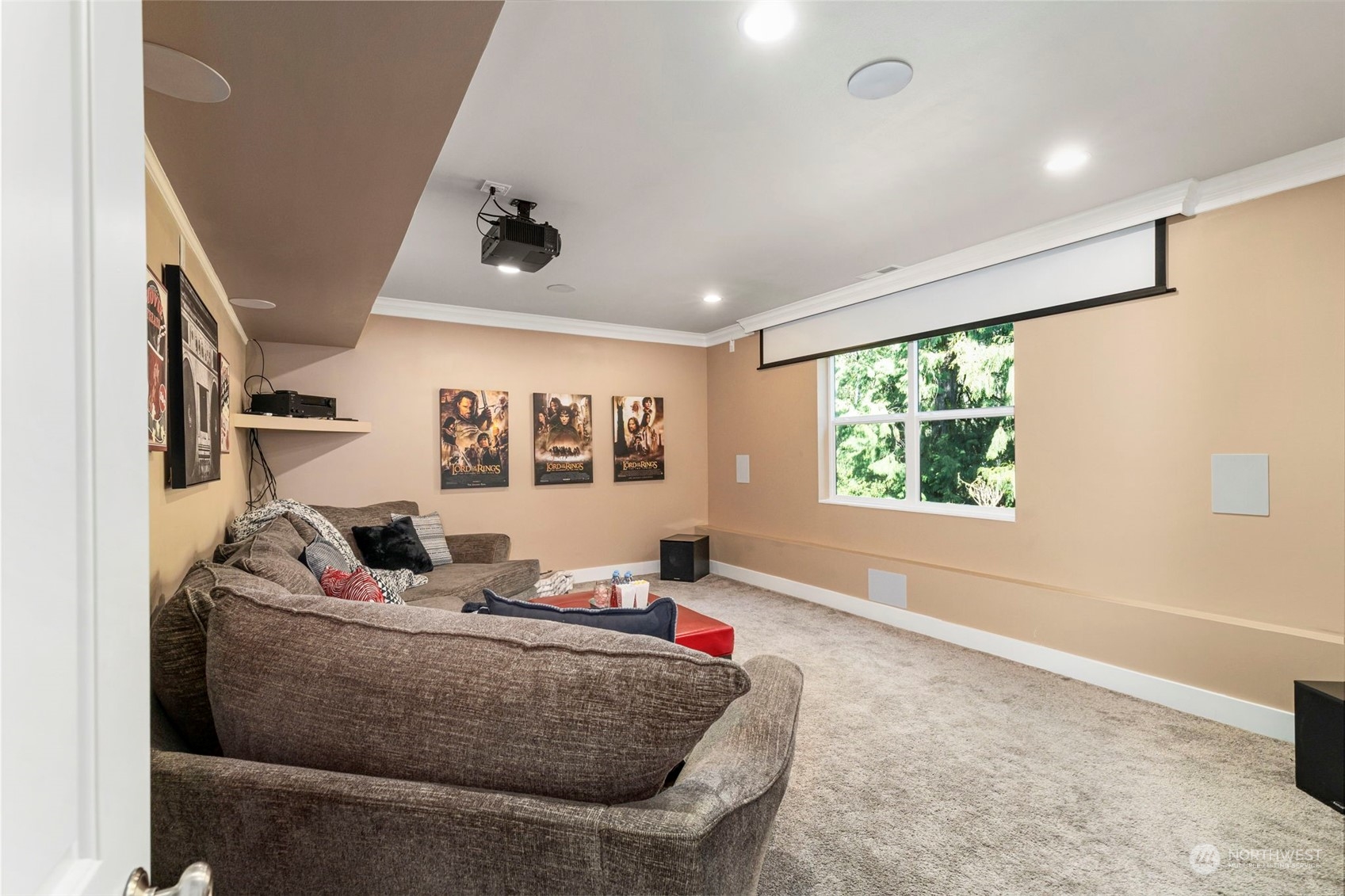 15176 Silverdale Way NW