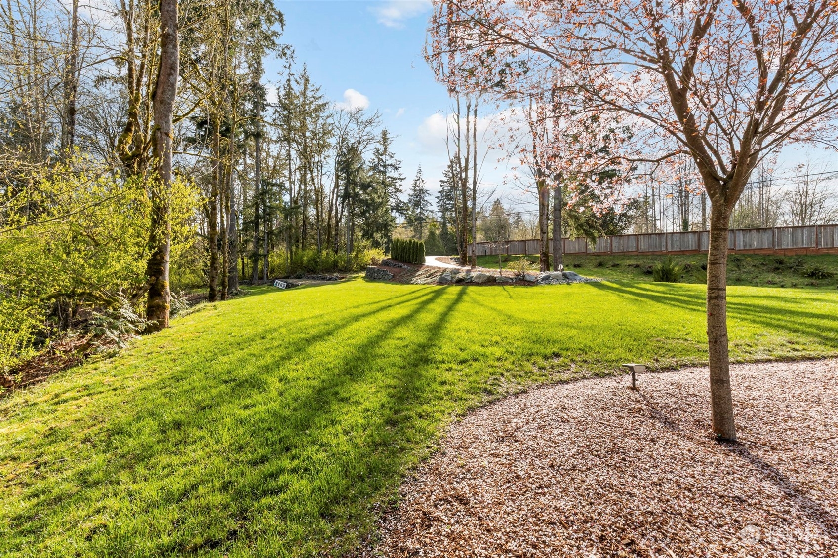 15176 Silverdale Way NW