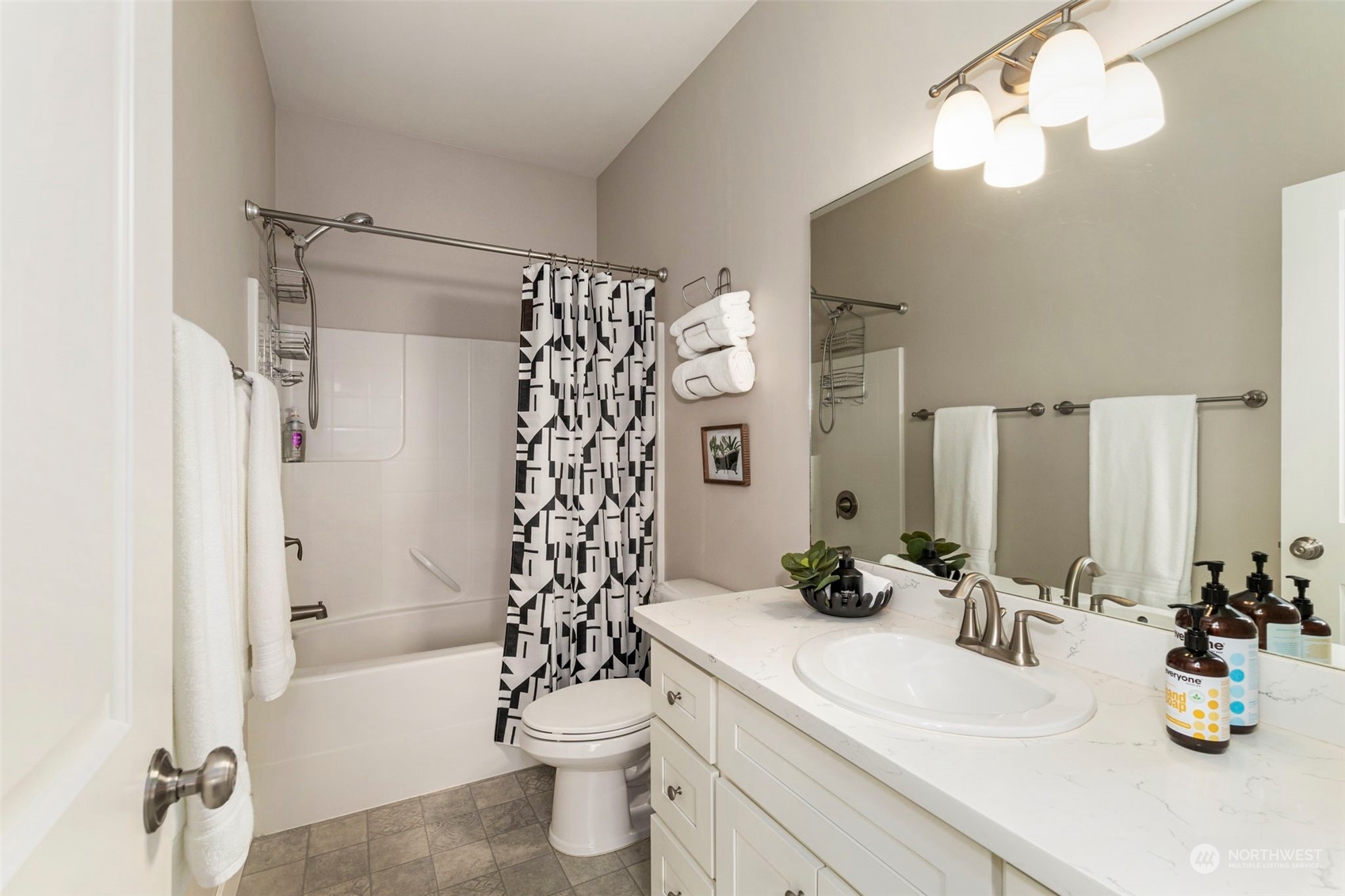 15176 Silverdale Way NW