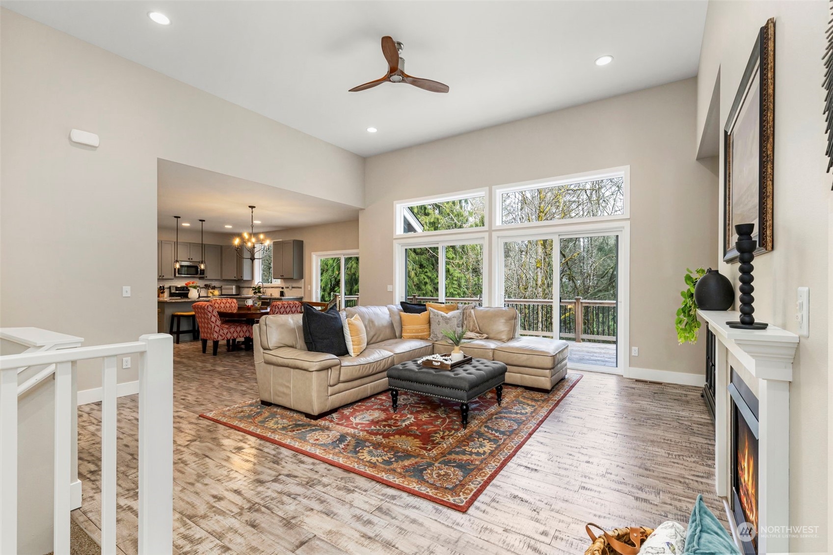 15176 Silverdale Way NW