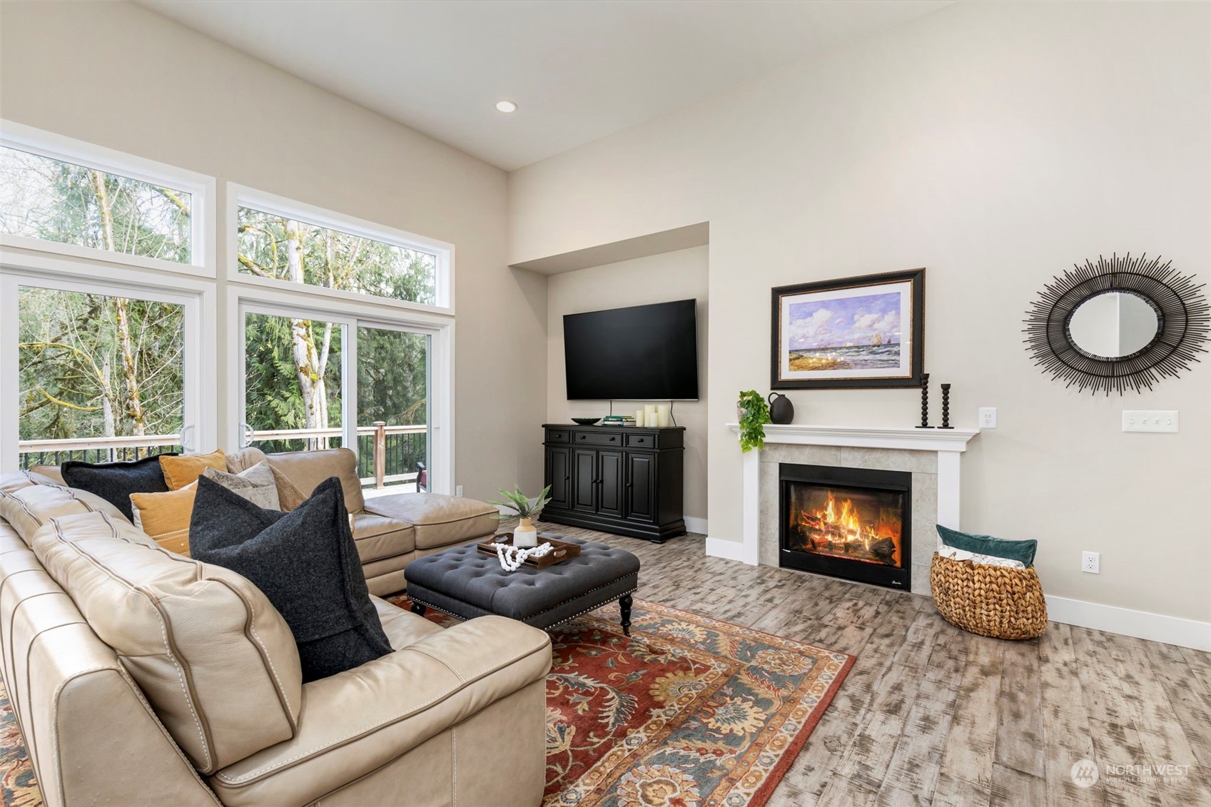 15176 Silverdale Way NW