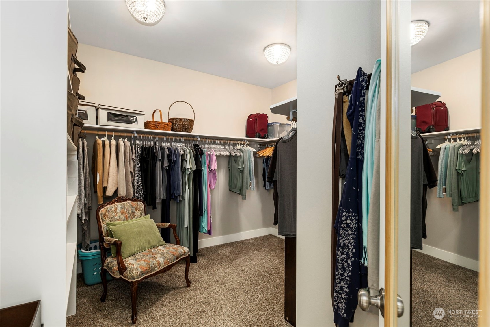 15176 Silverdale Way NW