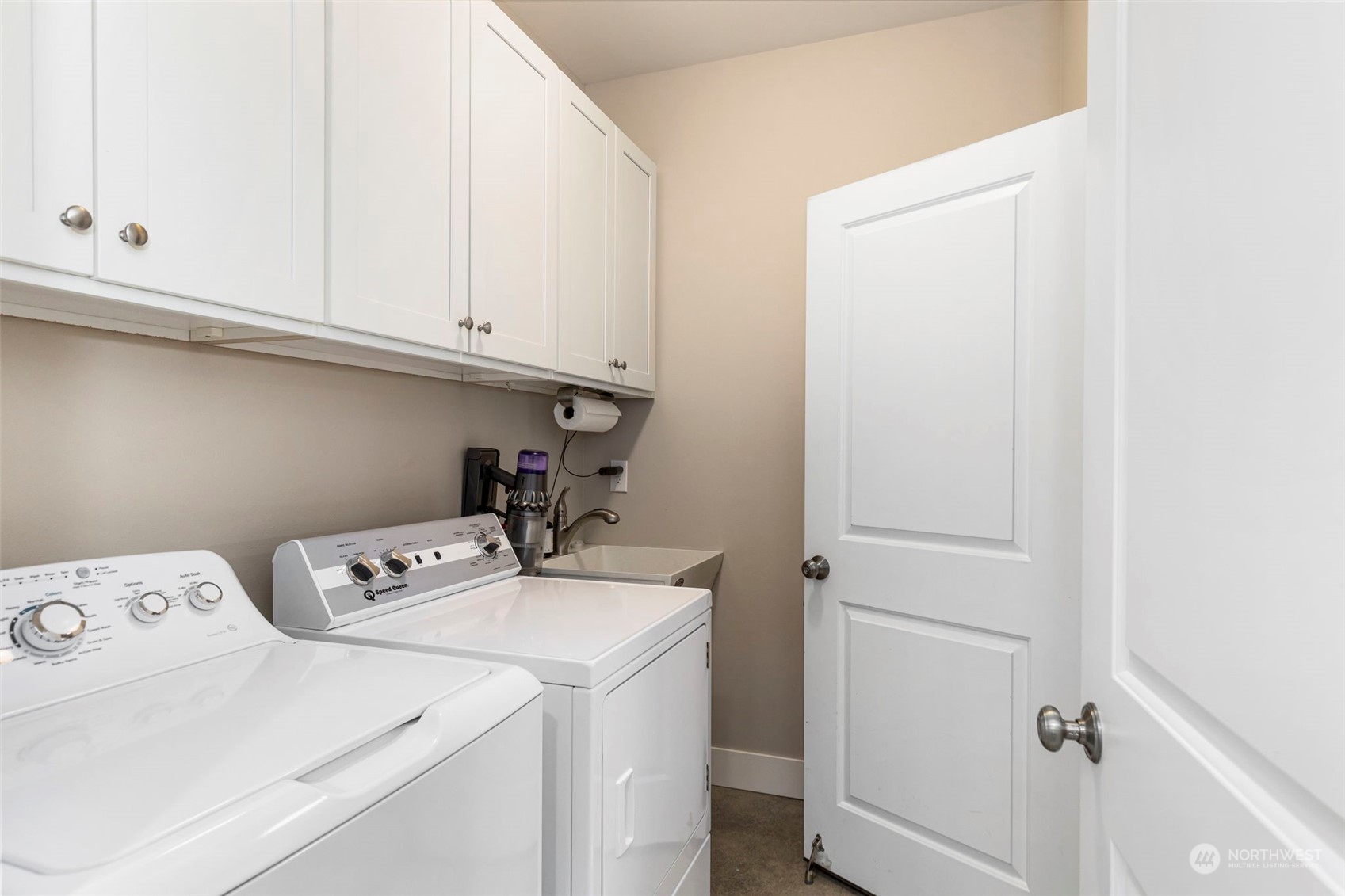 15176 Silverdale Way NW