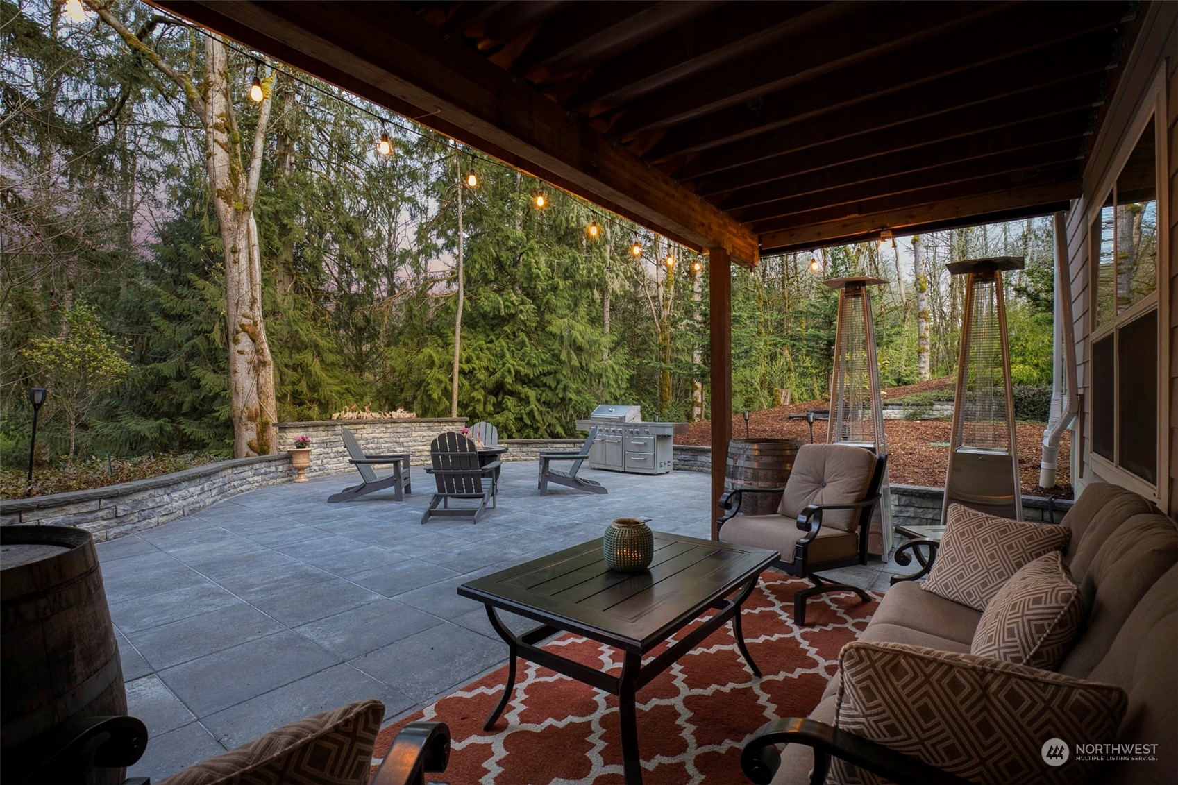 15176 Silverdale Way NW