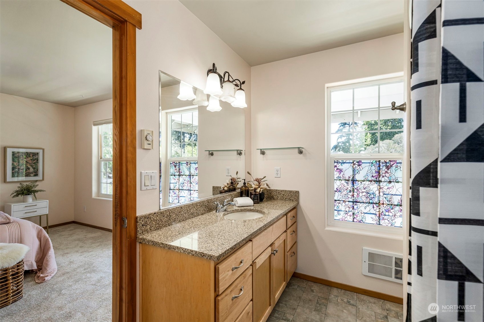 8810 NE Maple Avenue