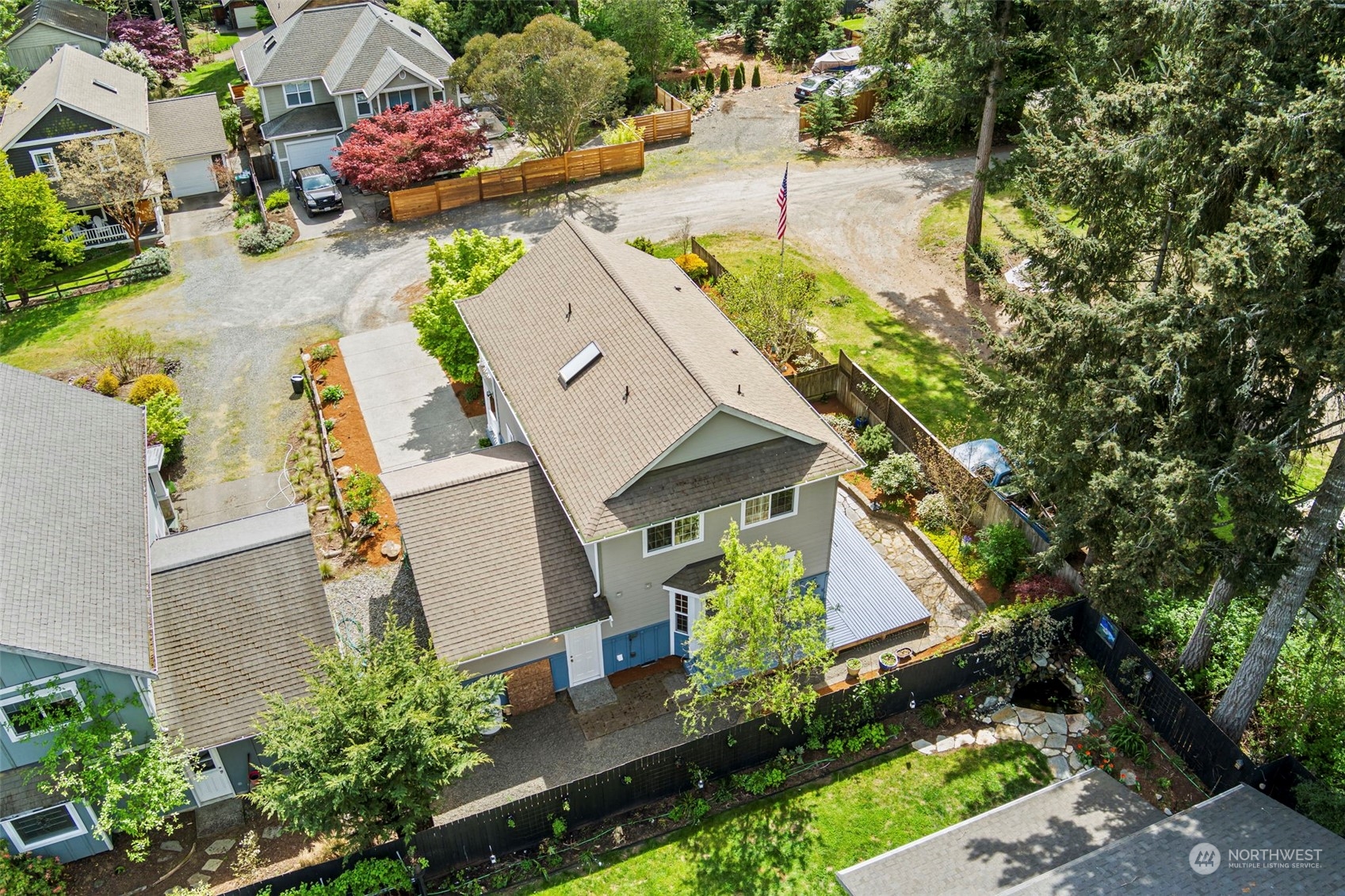 8810 NE Maple Avenue