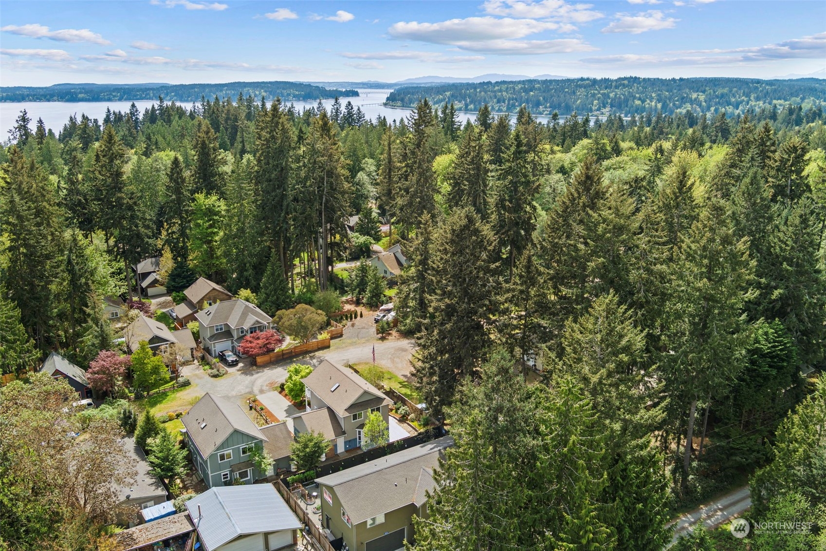 8810 NE Maple Avenue