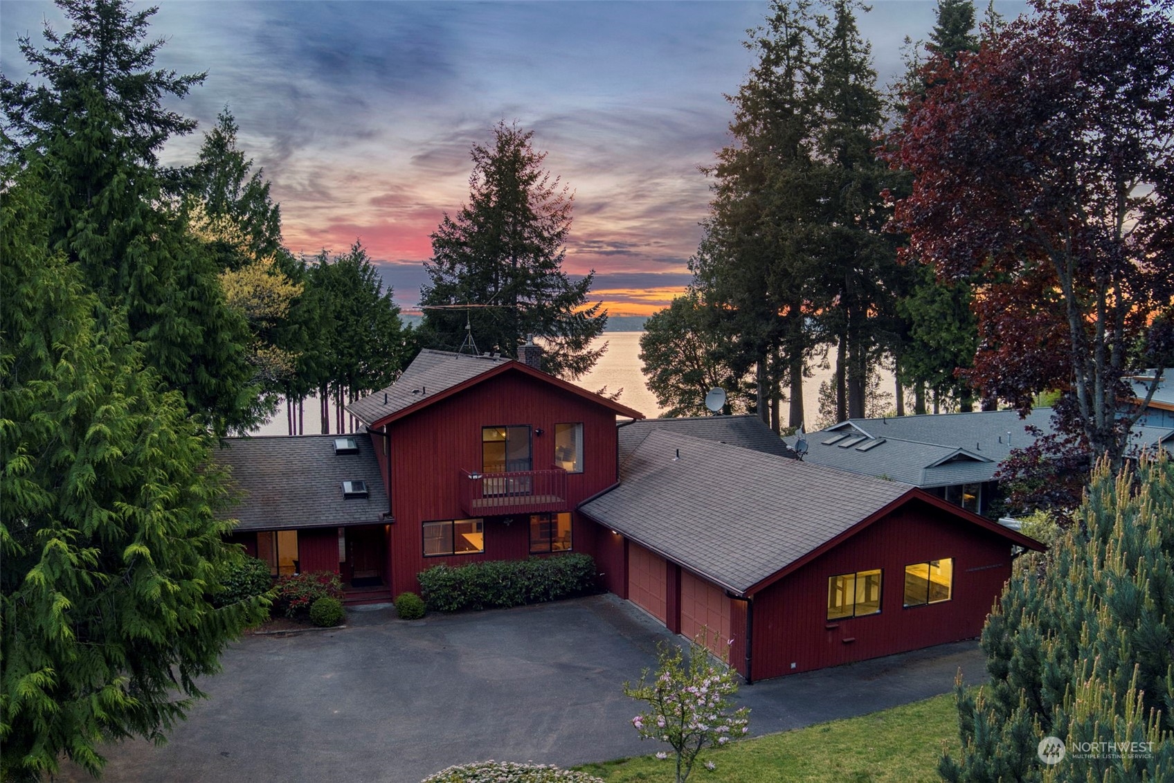 34567 Hood Canal Drive NE