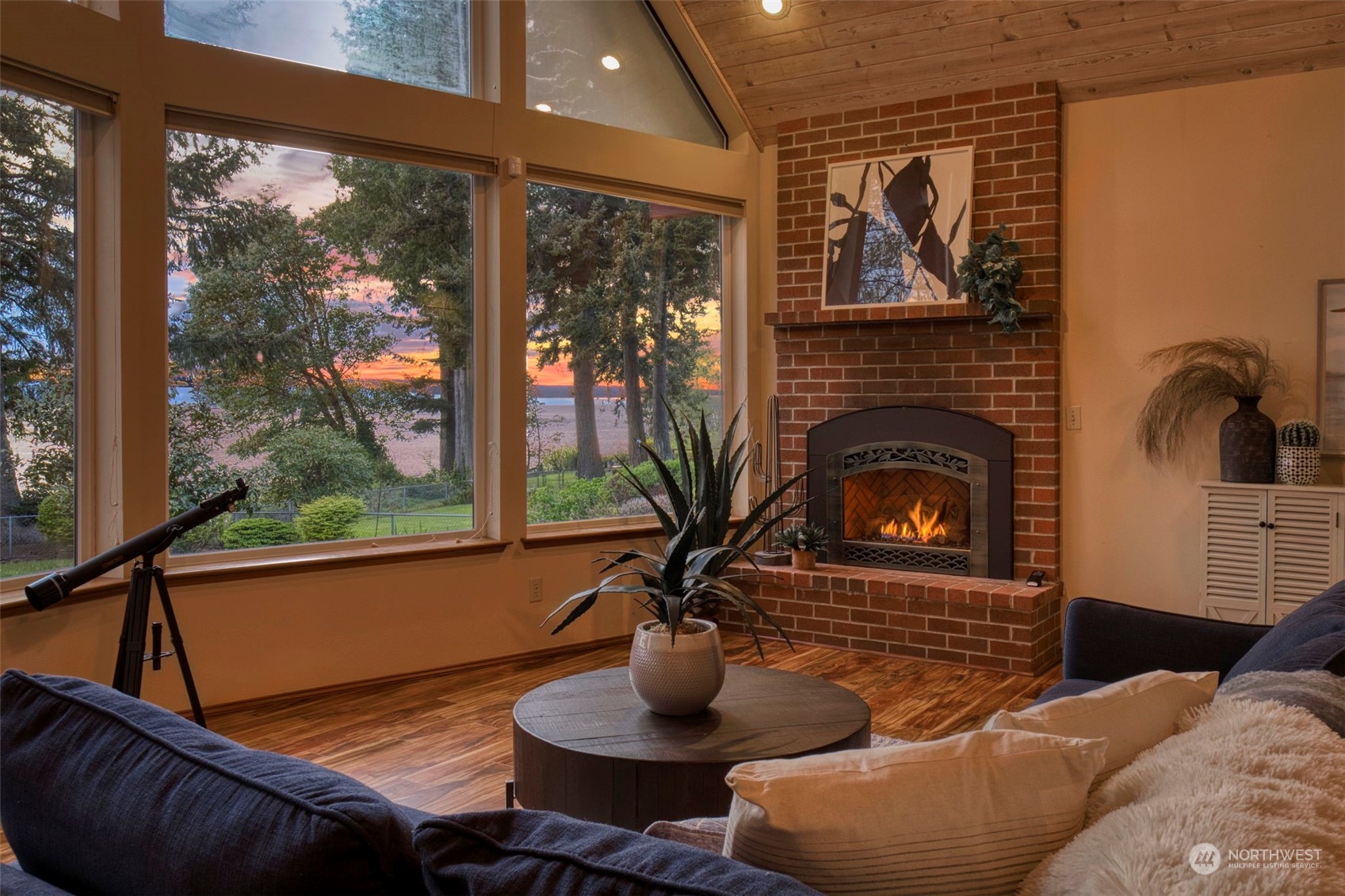 34567 Hood Canal Drive NE