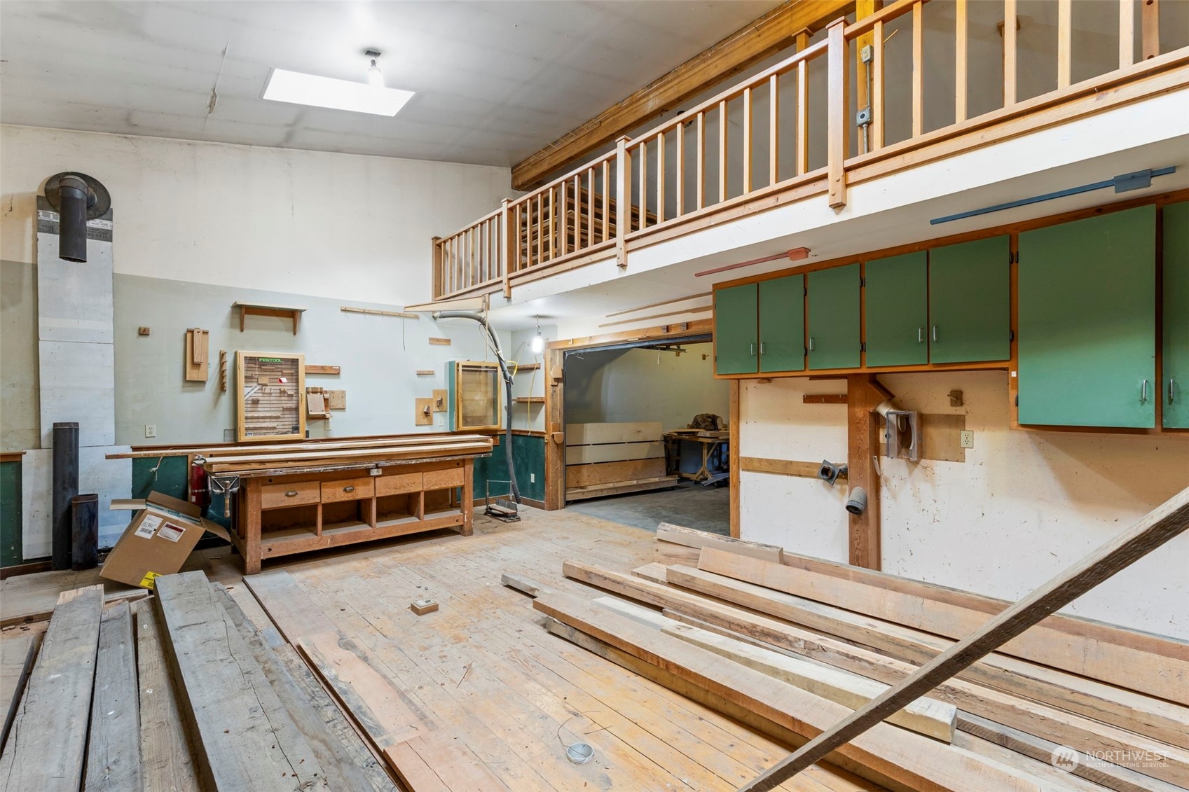 1753 NW Kekamek Drive