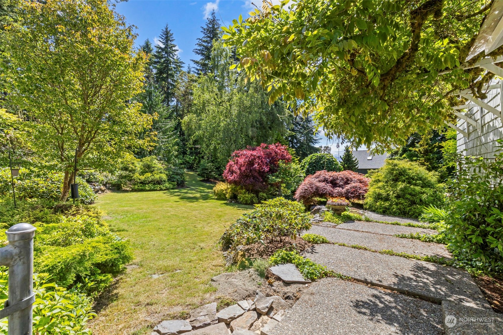 1753 NW Kekamek Drive