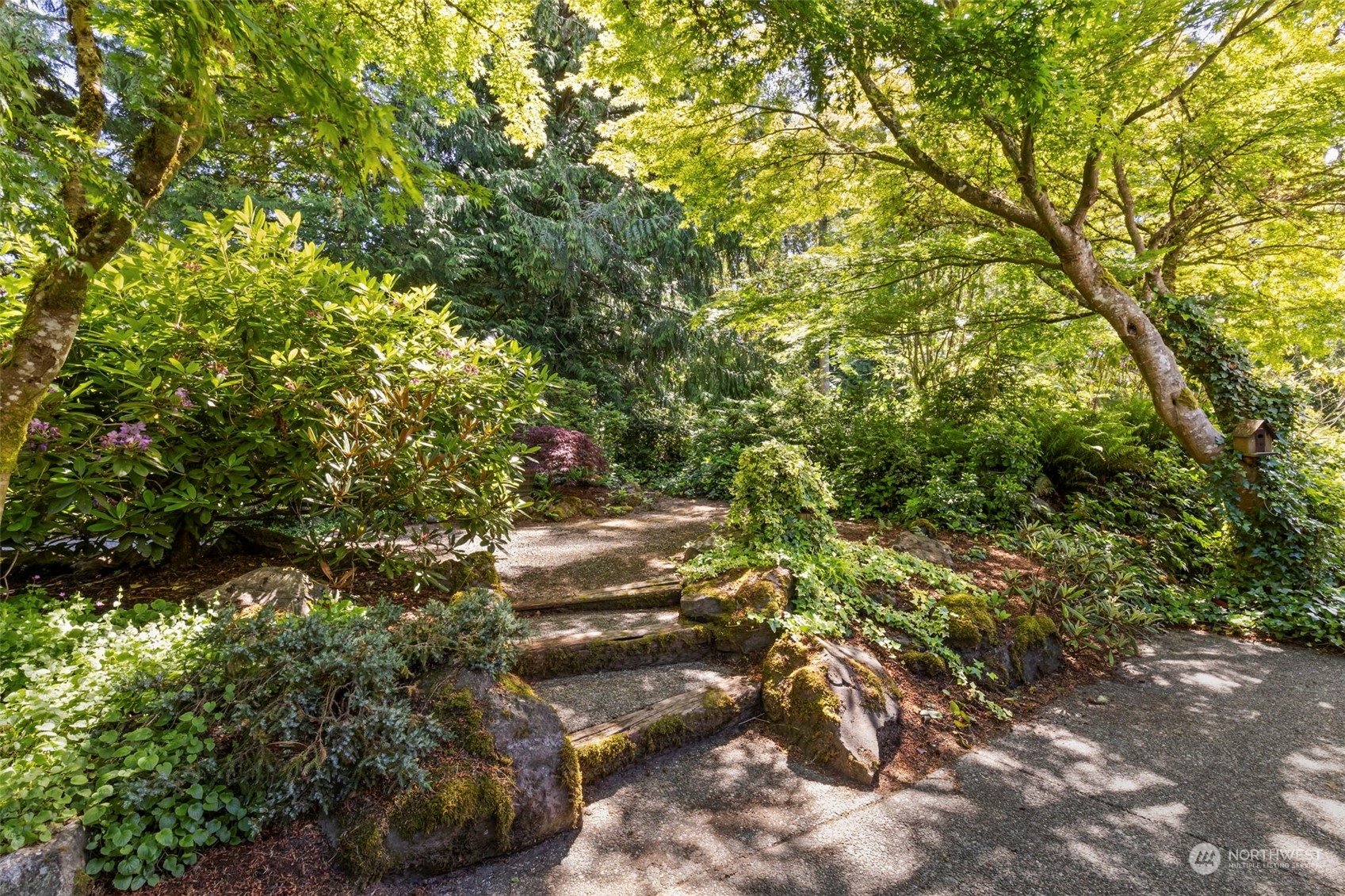 1753 NW Kekamek Drive