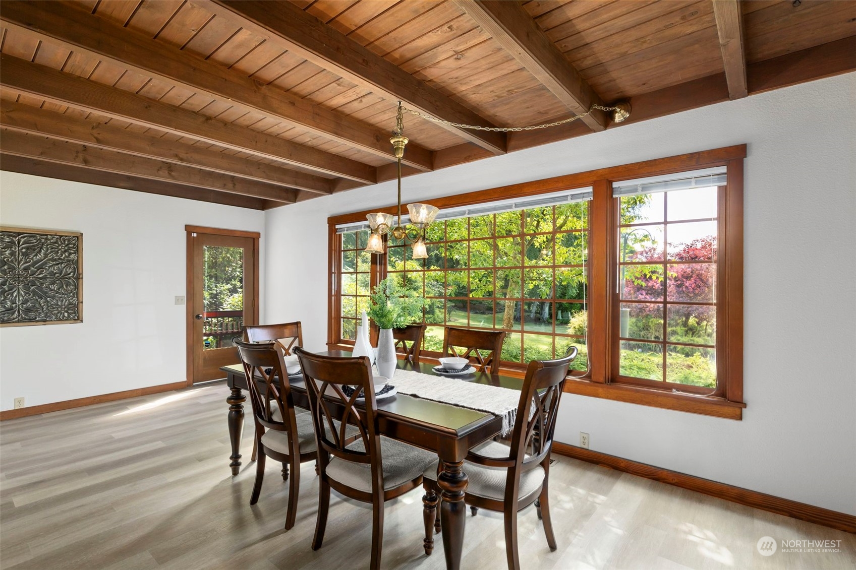 1753 NW Kekamek Drive