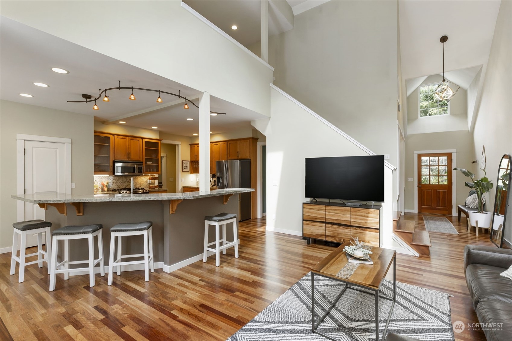 1527 NW Mushroom Lane