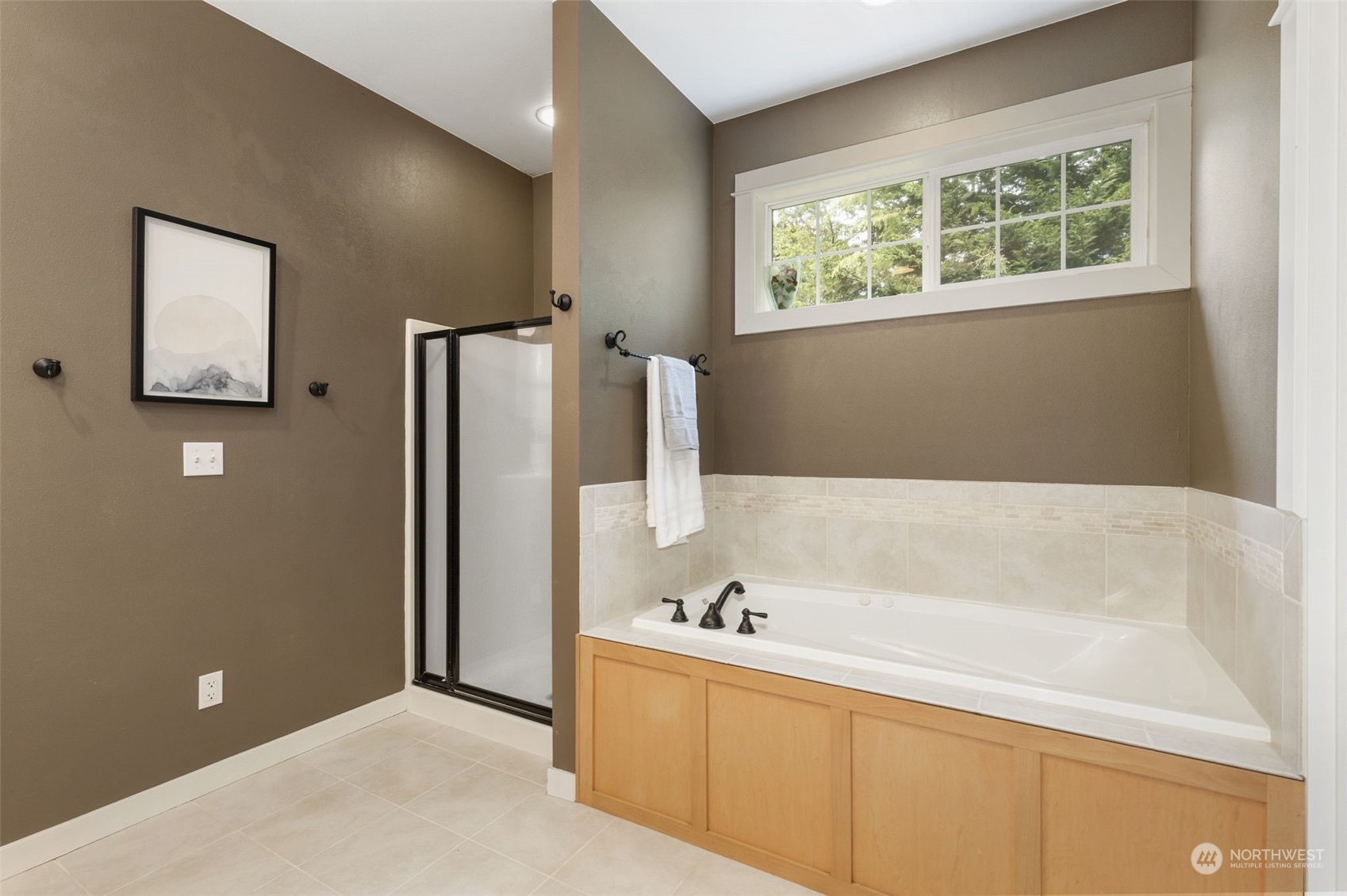 1527 NW Mushroom Lane