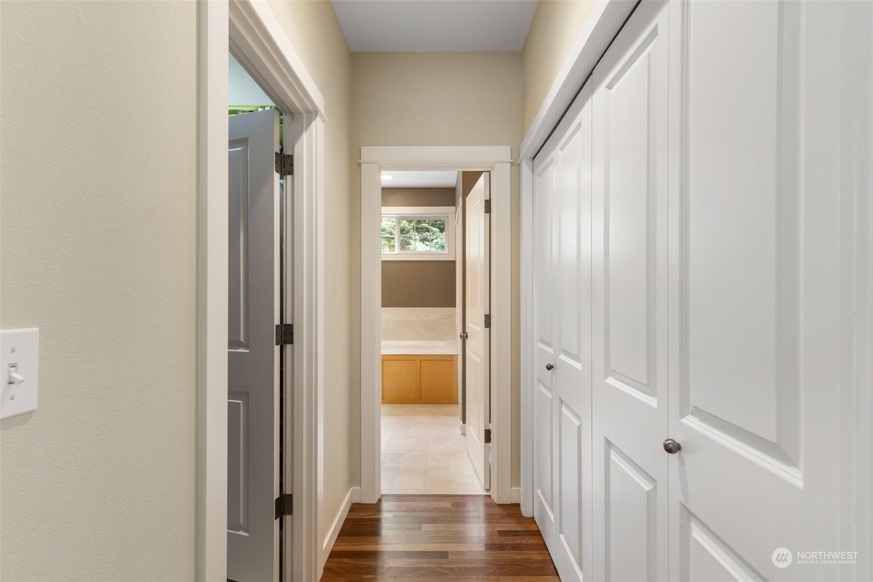 1527 NW Mushroom Lane