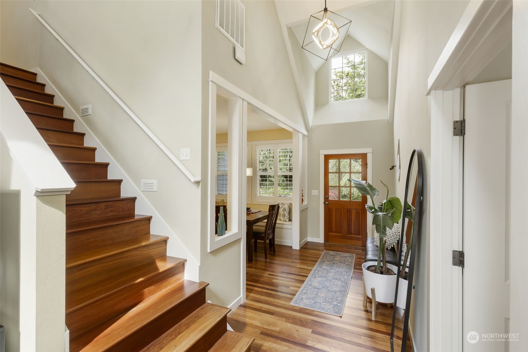 1527 NW Mushroom Lane