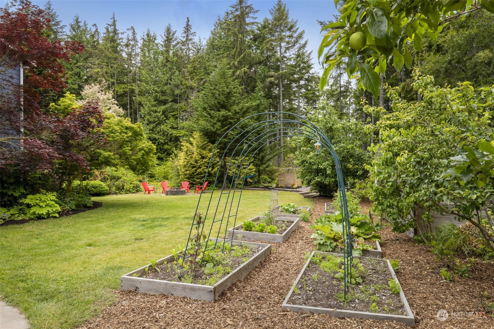 1527 NW Mushroom Lane