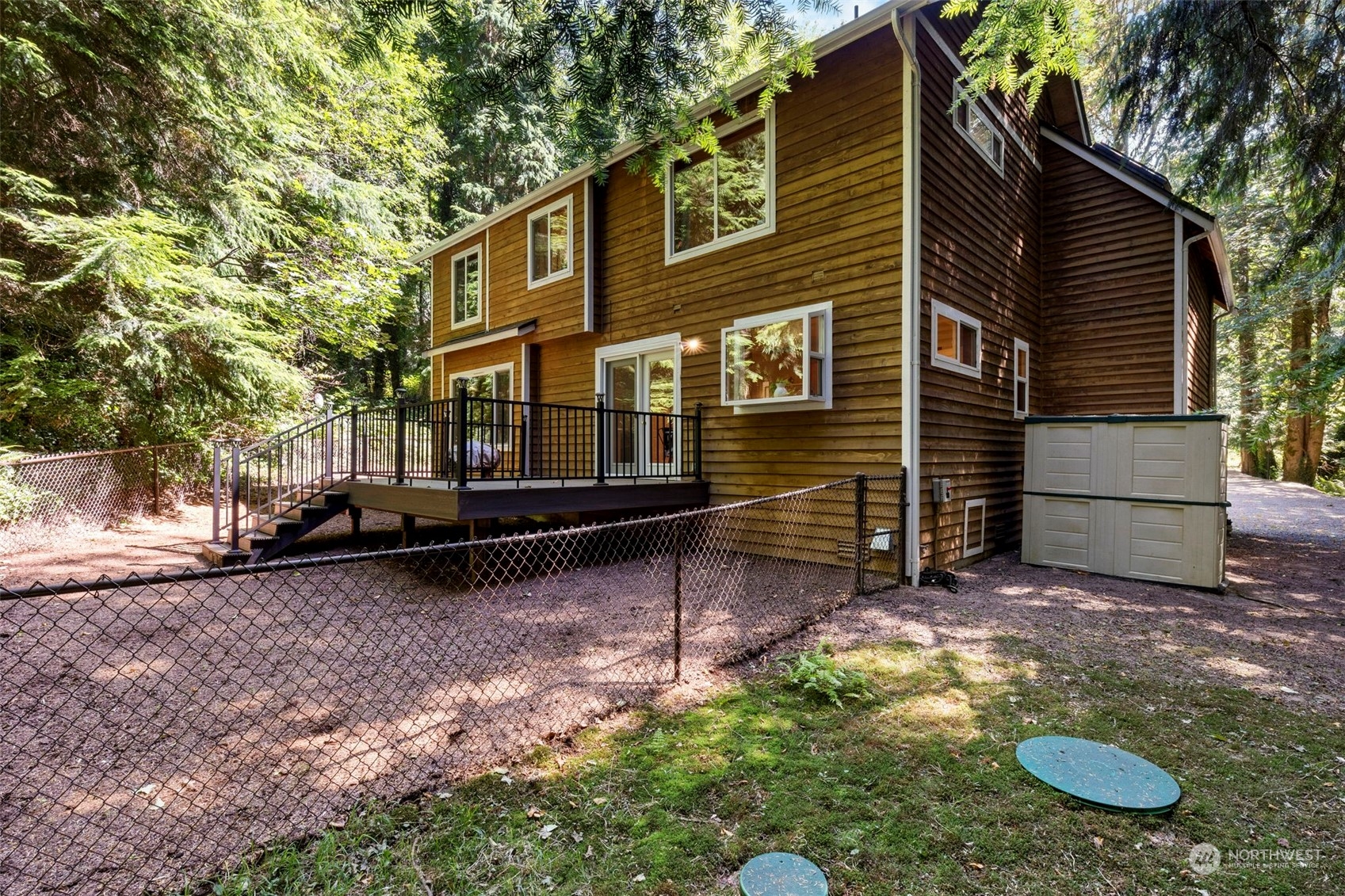 20281 Indianola Road NE