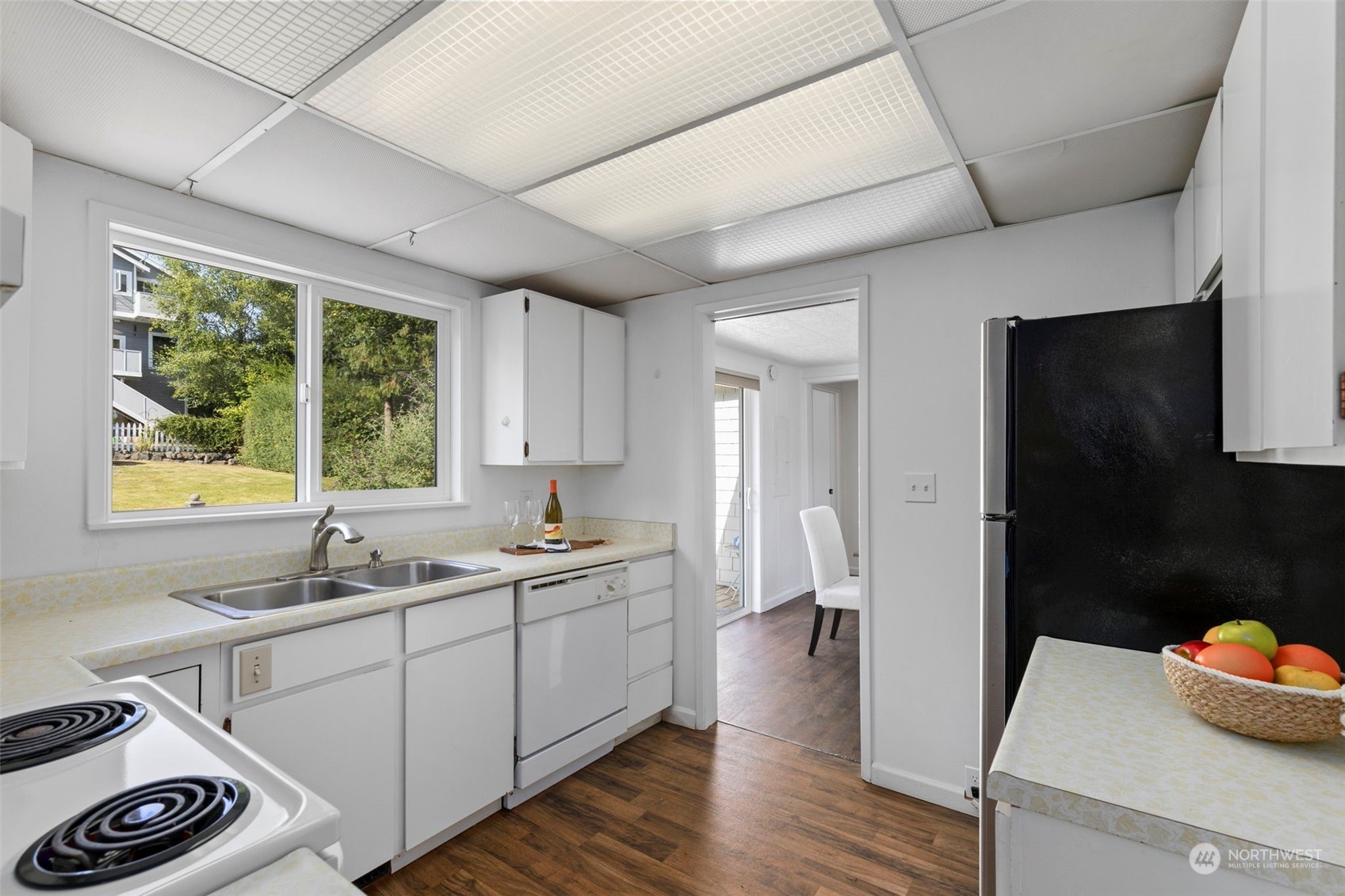 10819 NE West Kingston Road