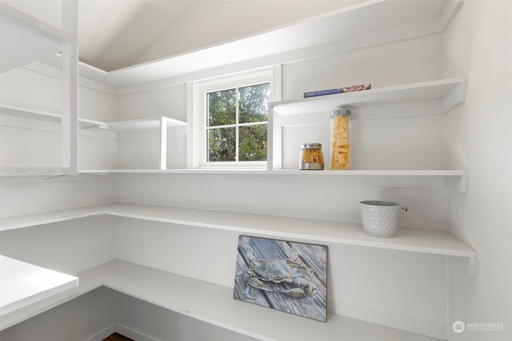 10819 NE West Kingston Road