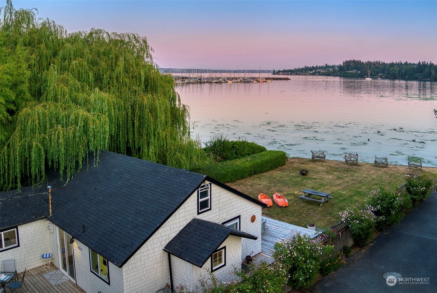 10819 NE West Kingston Road