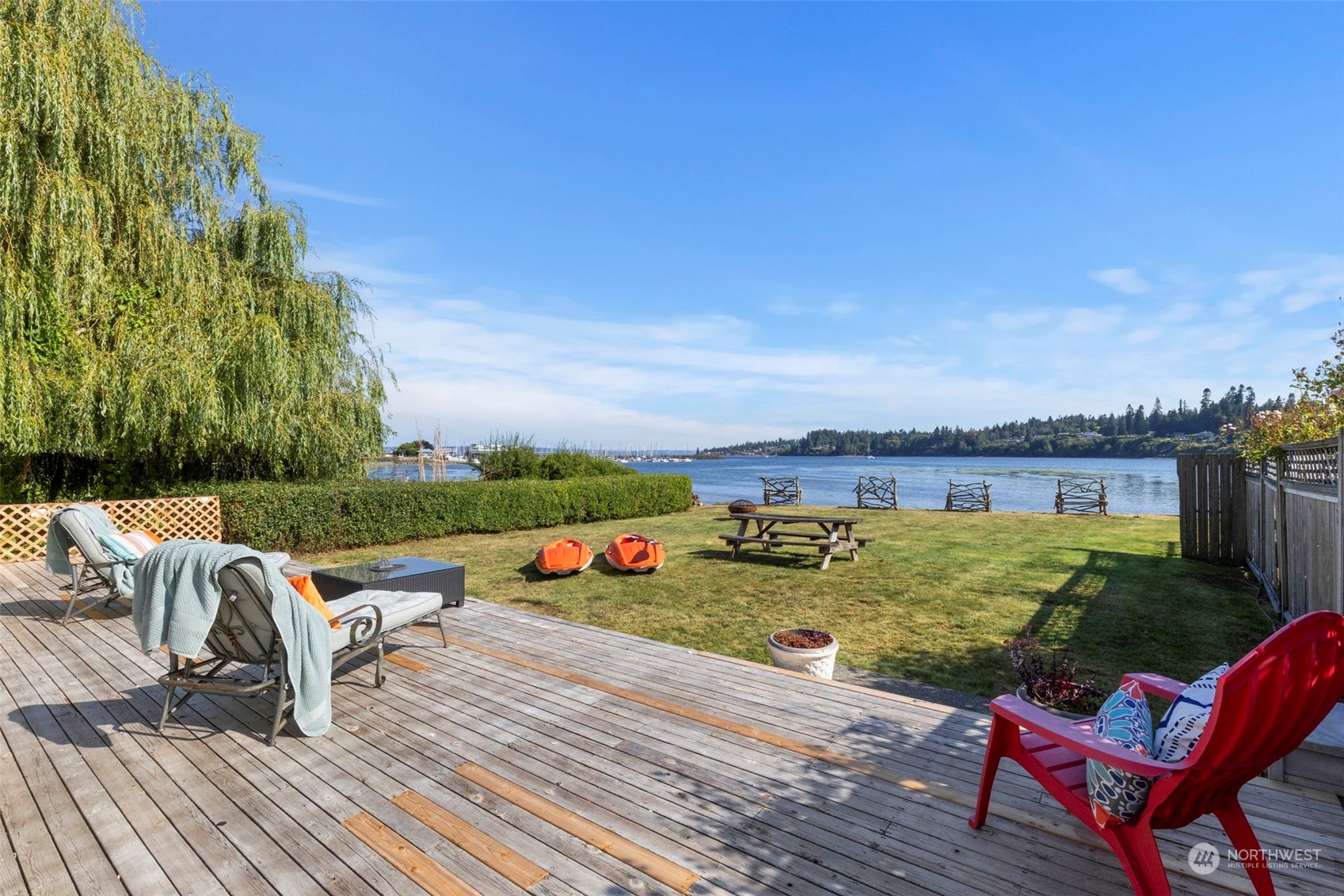 10819 NE West Kingston Road