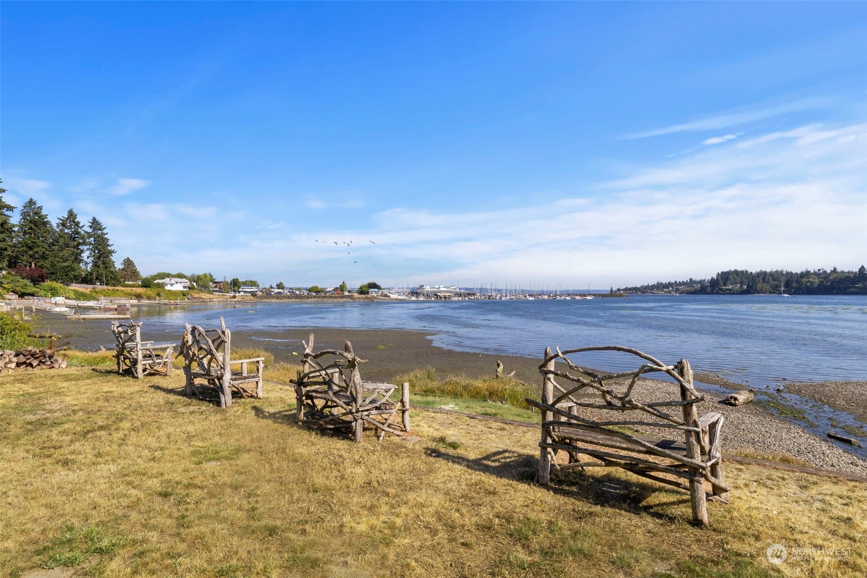 10819 NE West Kingston Road