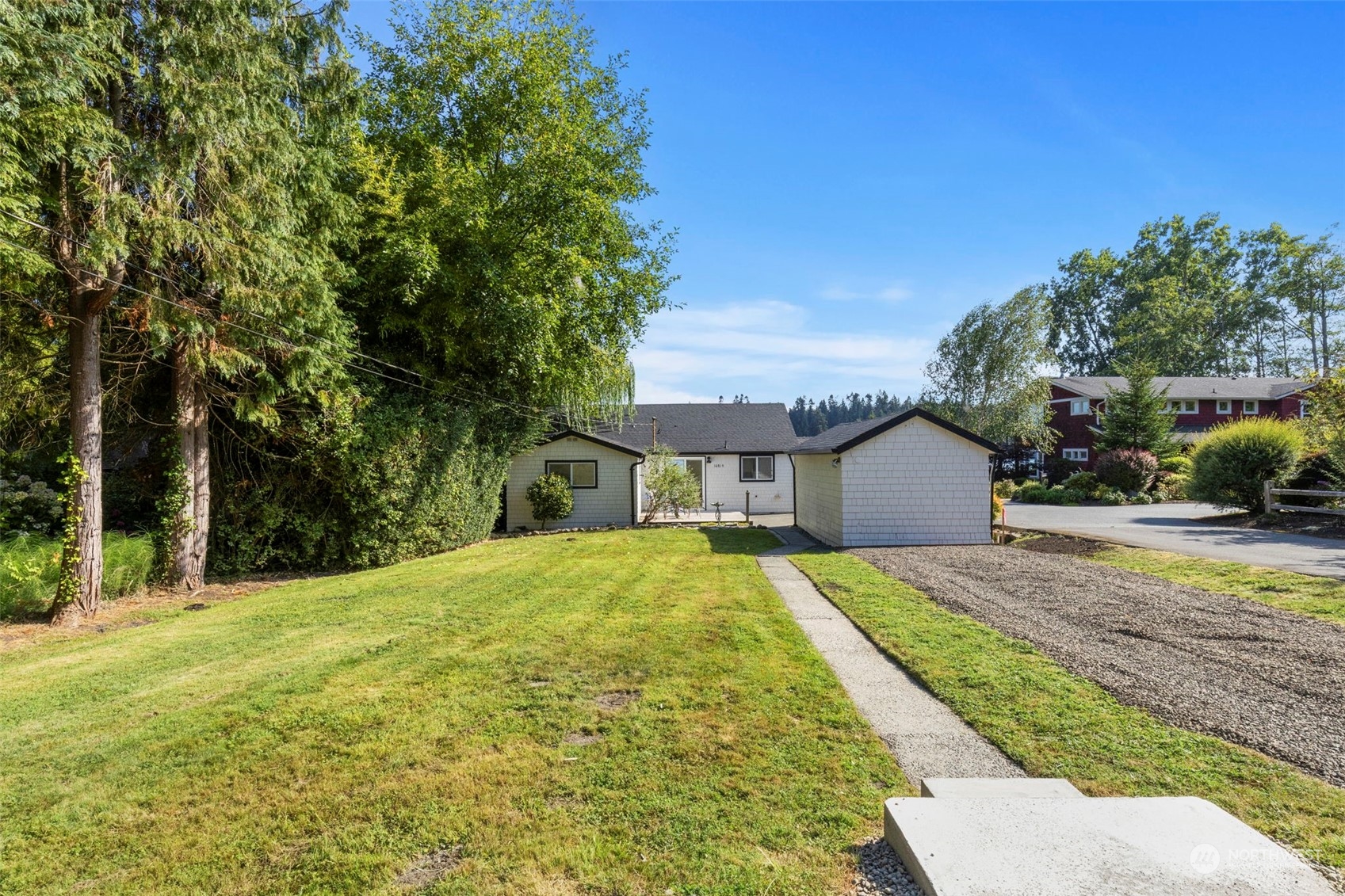 10819 NE West Kingston Road