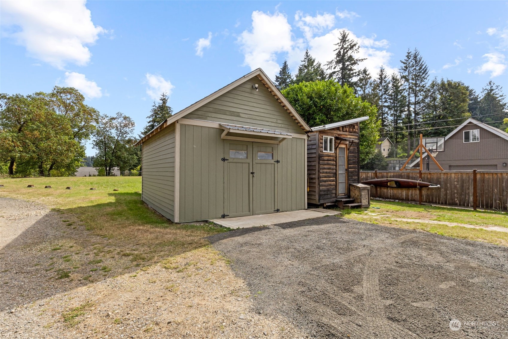 2450 Rocky Point Road NW