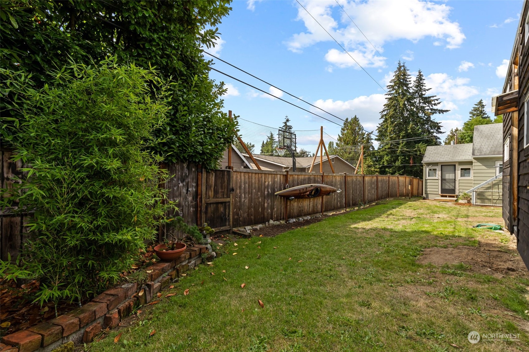 2450 Rocky Point Road NW