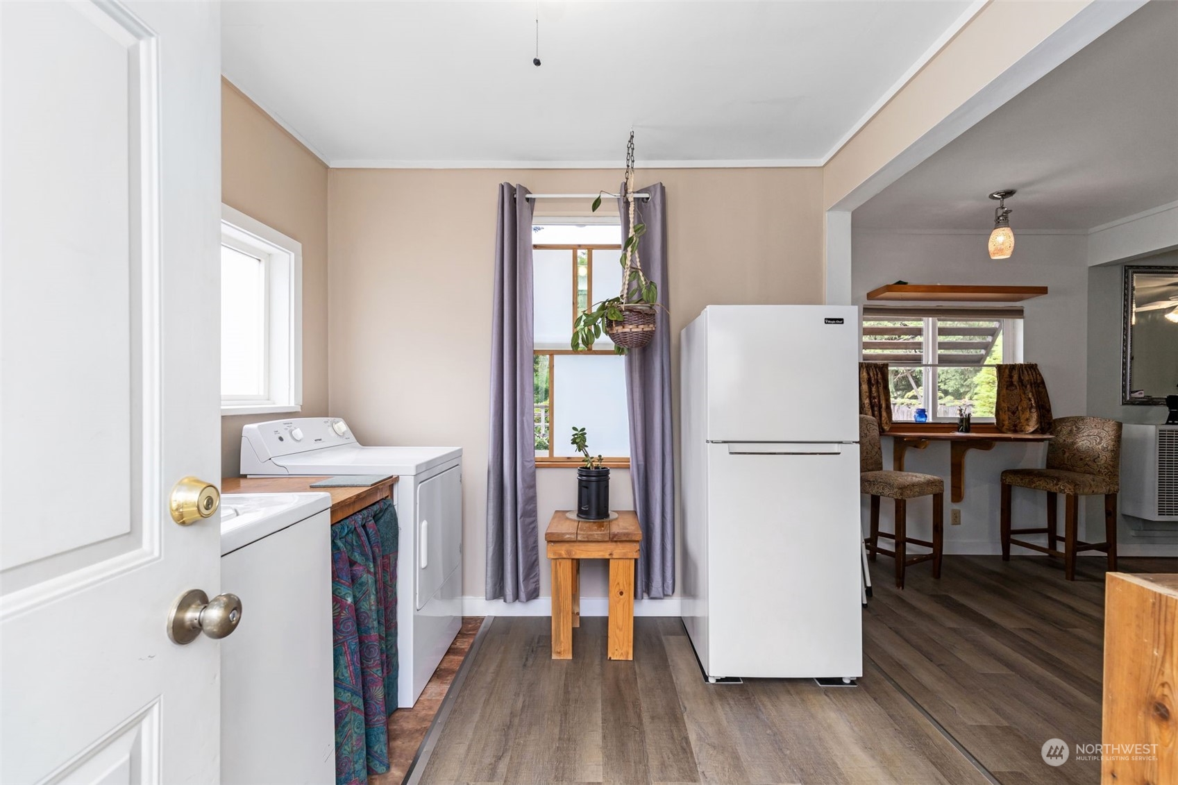 2450 Rocky Point Road NW