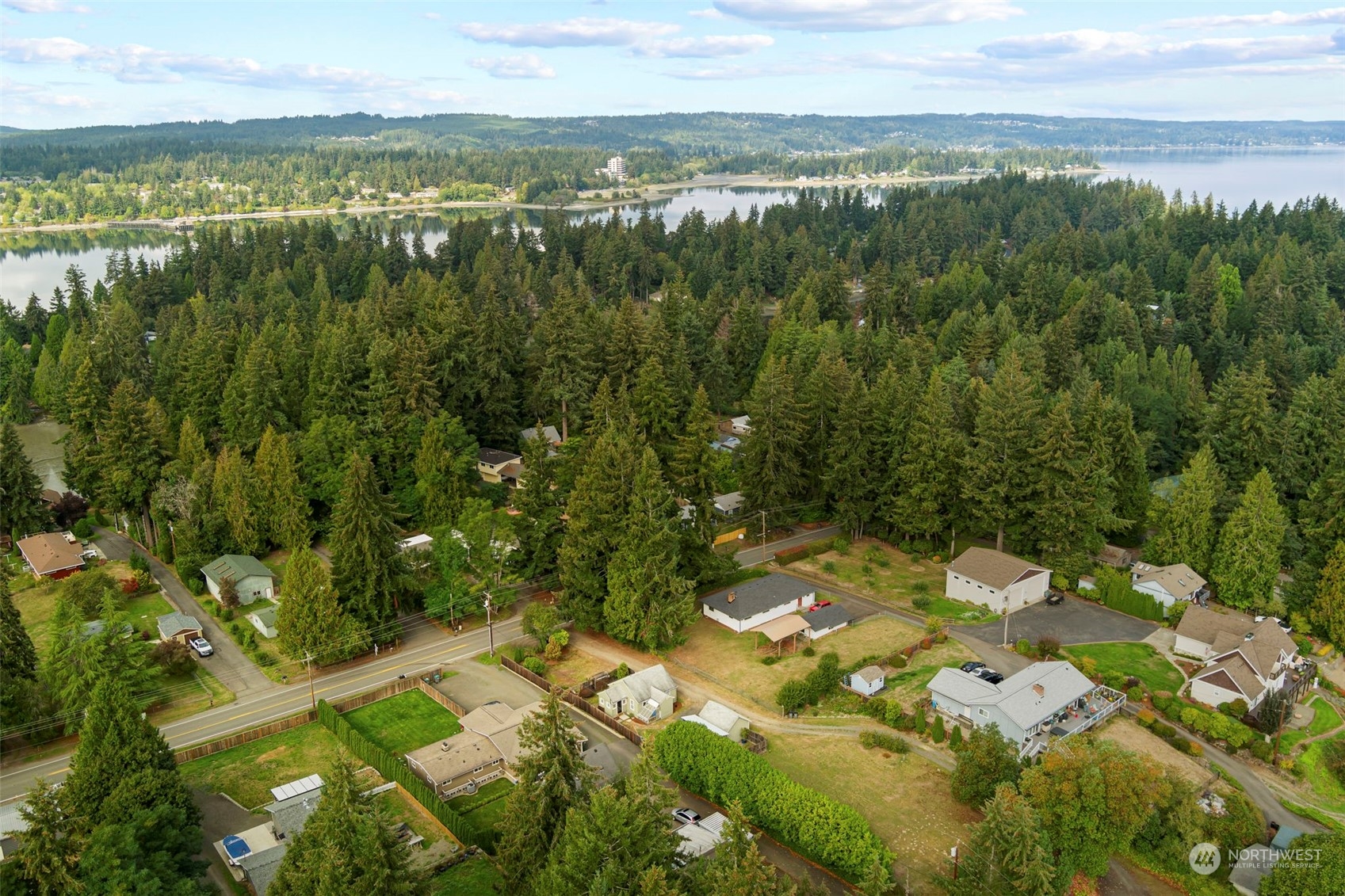 2450 Rocky Point Road NW