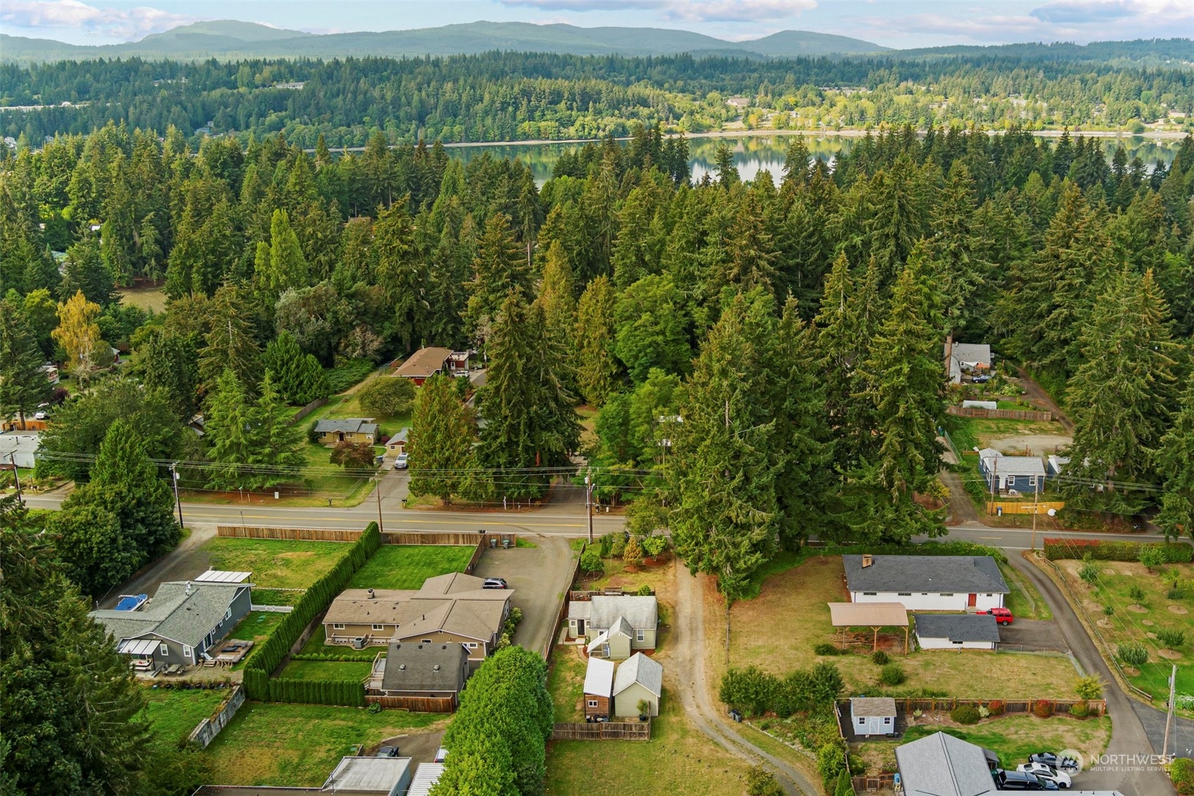 2450 Rocky Point Road NW