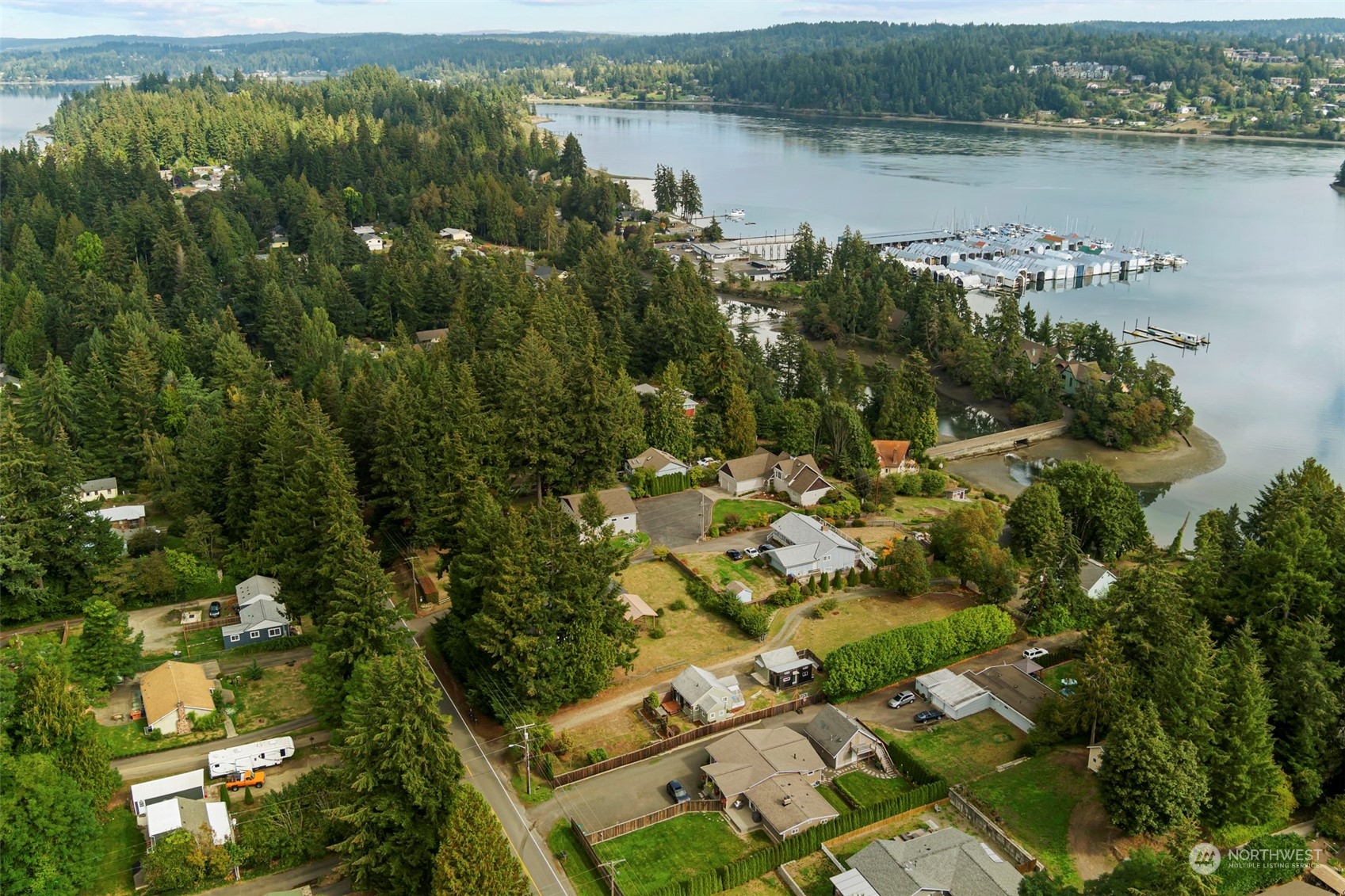 2450 Rocky Point Road NW