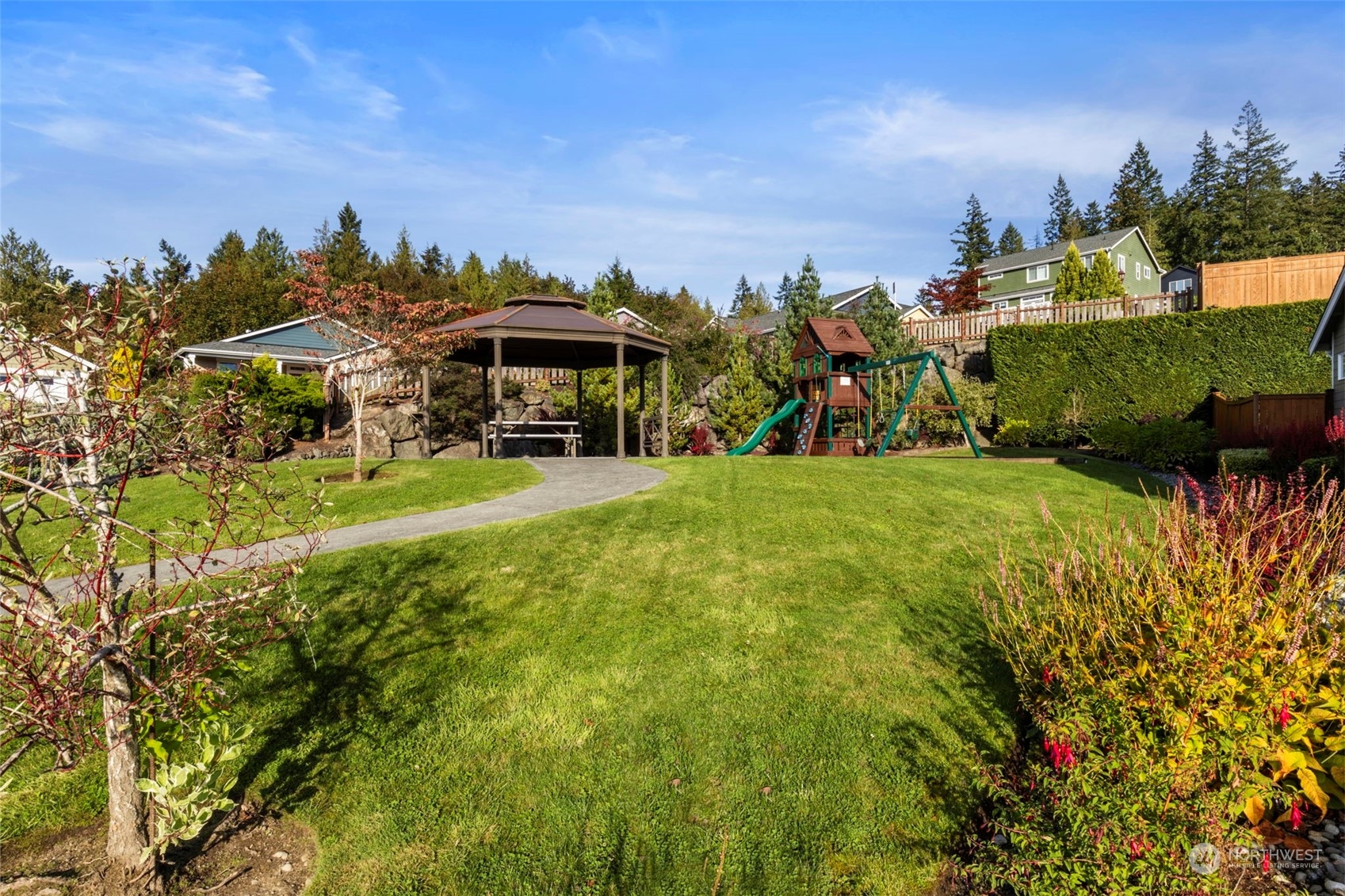 20333 Fortune Place NE