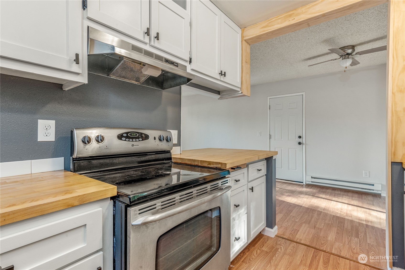 7637 Harbor View Drive