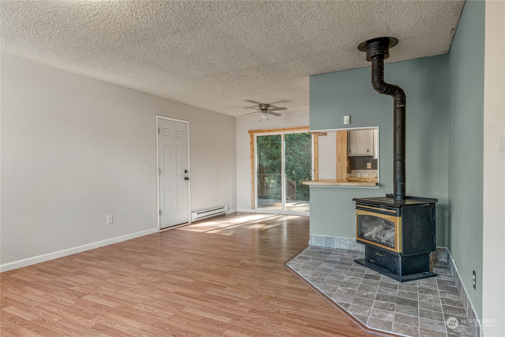 7637 Harbor View Drive