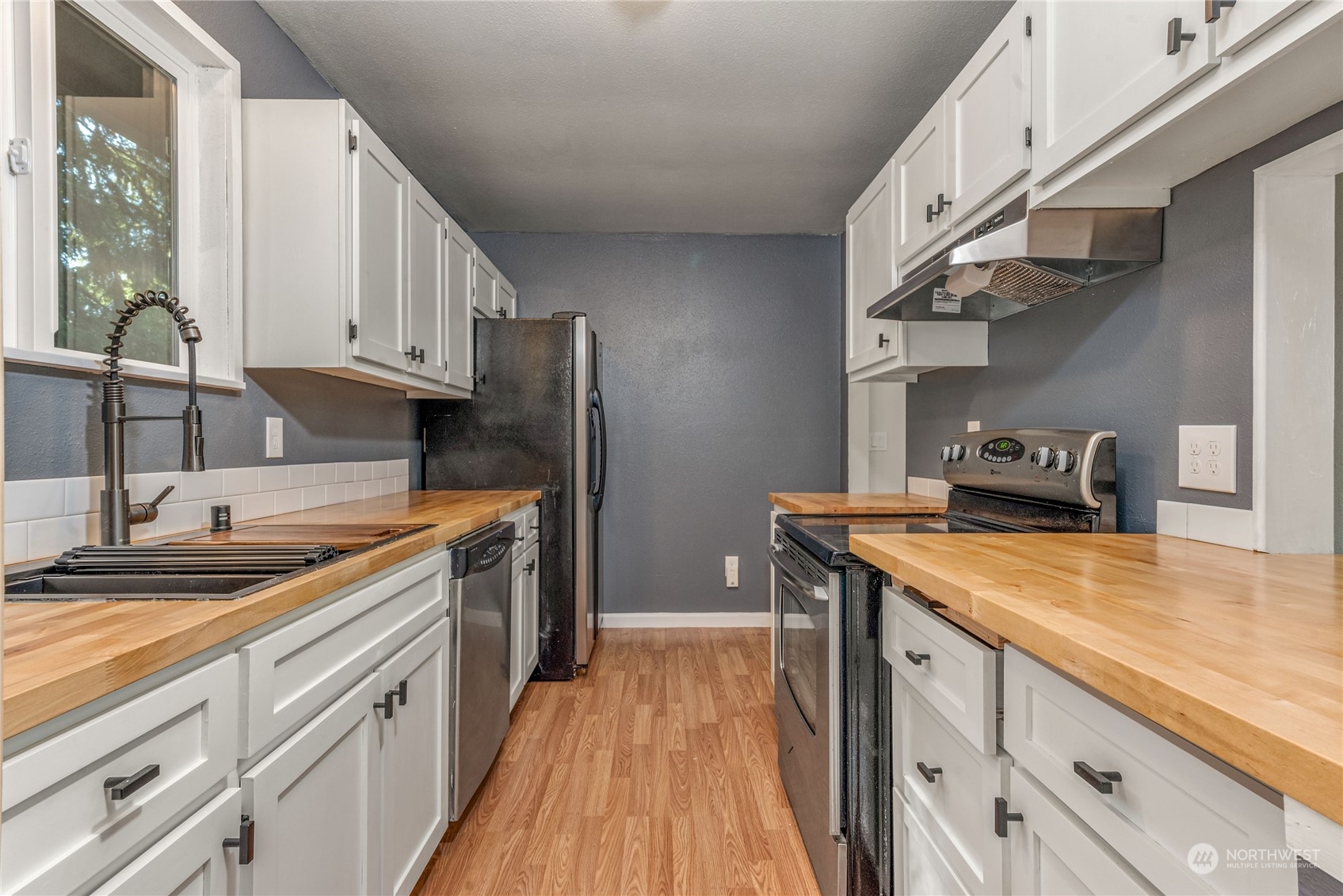 7637 Harbor View Drive